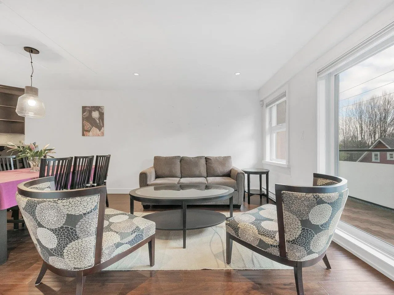 204 3788 W 10th Avenue