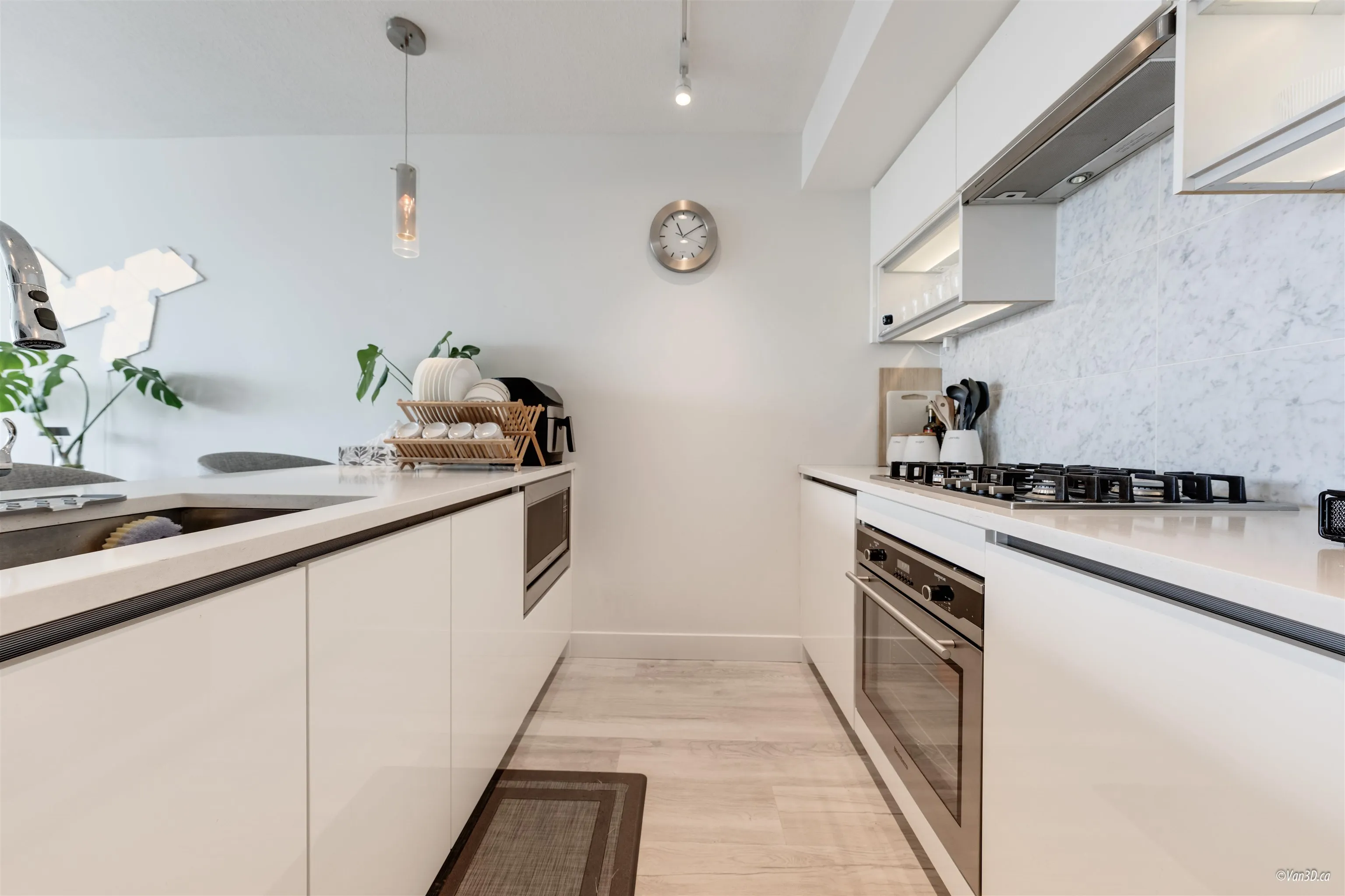 1703 3233 Ketcheson Road