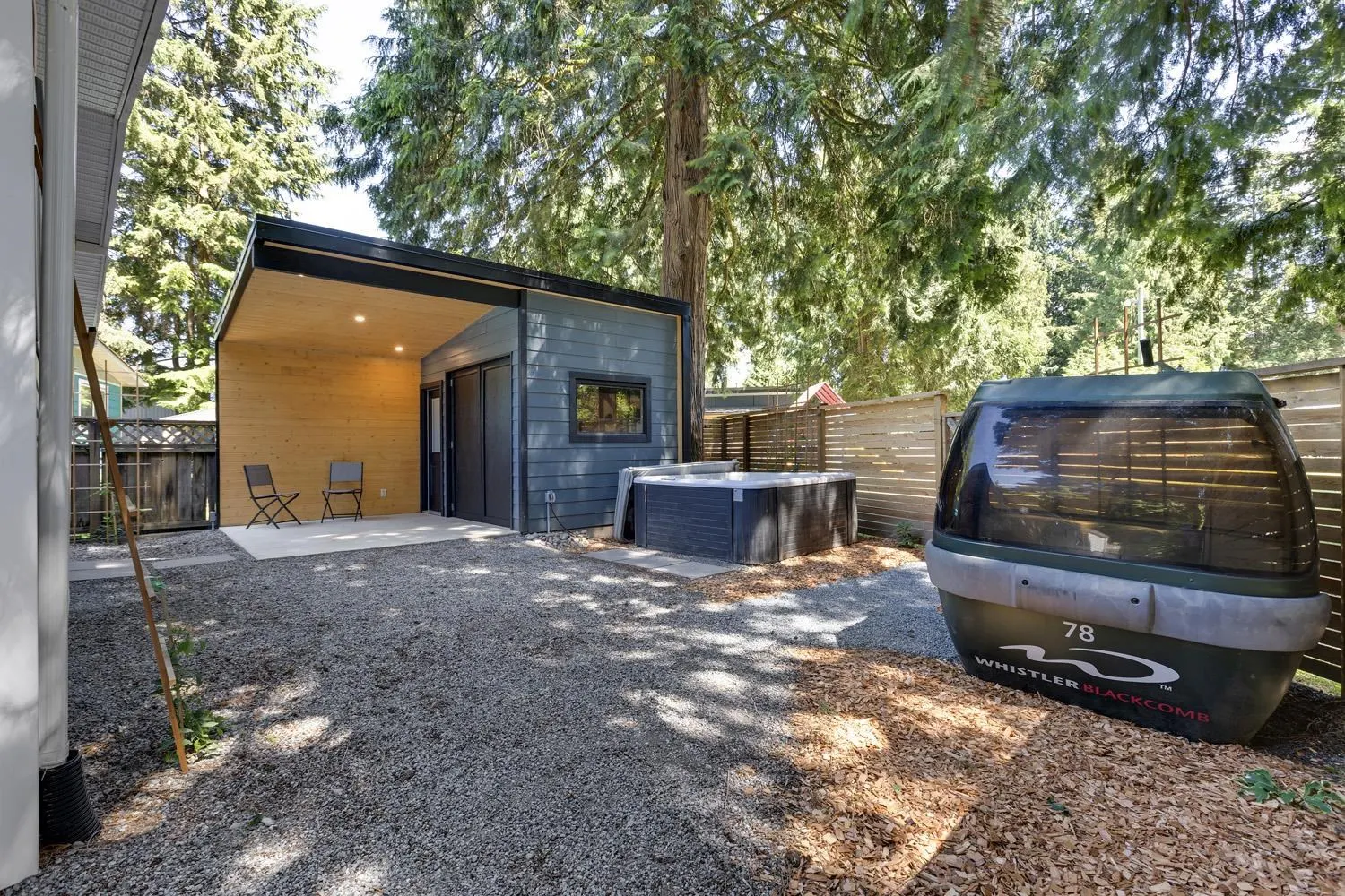 232 1830 Mamquam Road