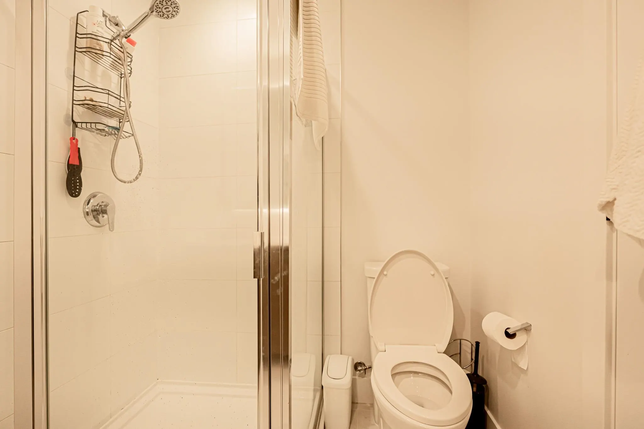 56 4638 Orca Way