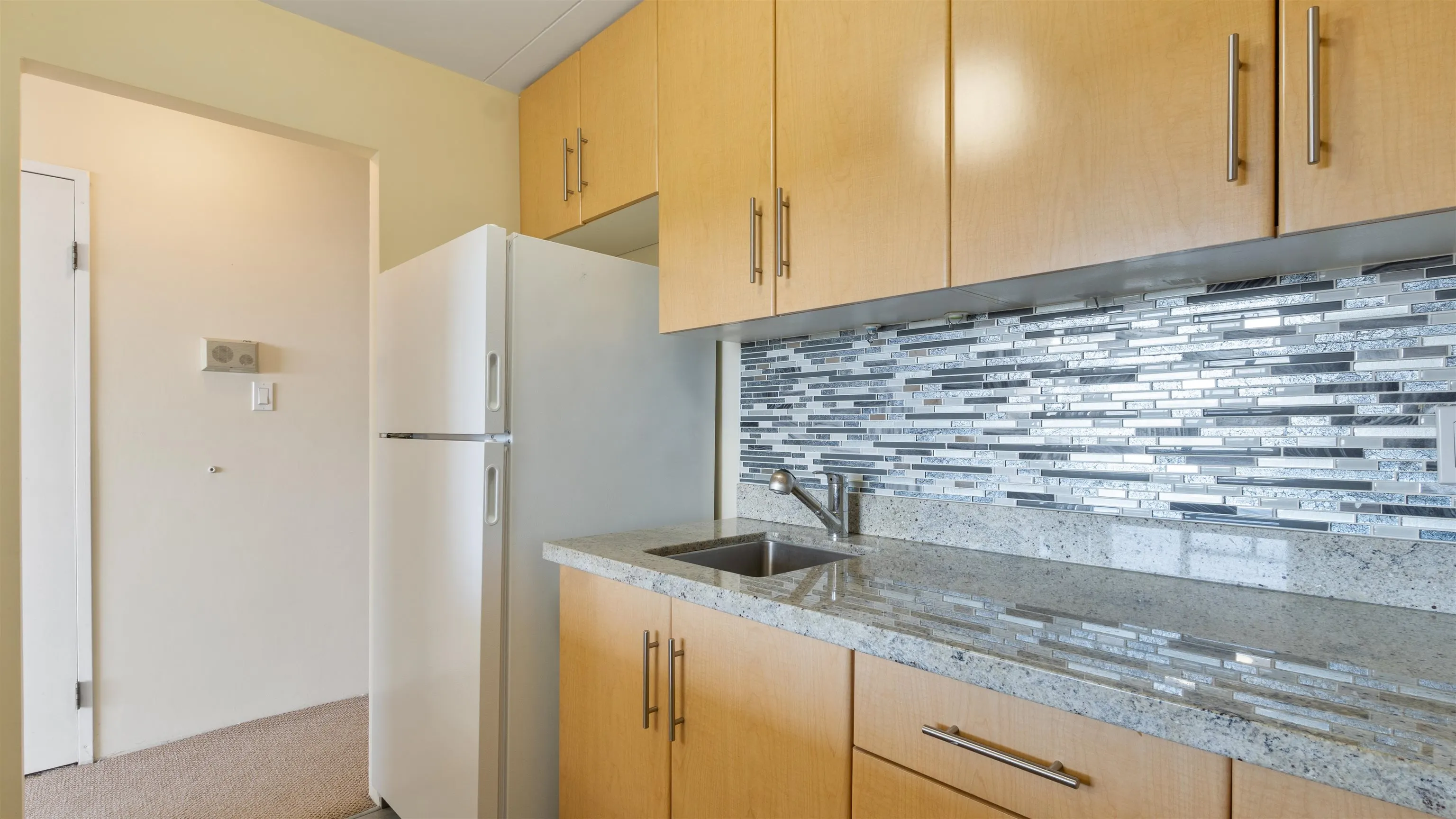 1208 6651 Minoru Boulevard