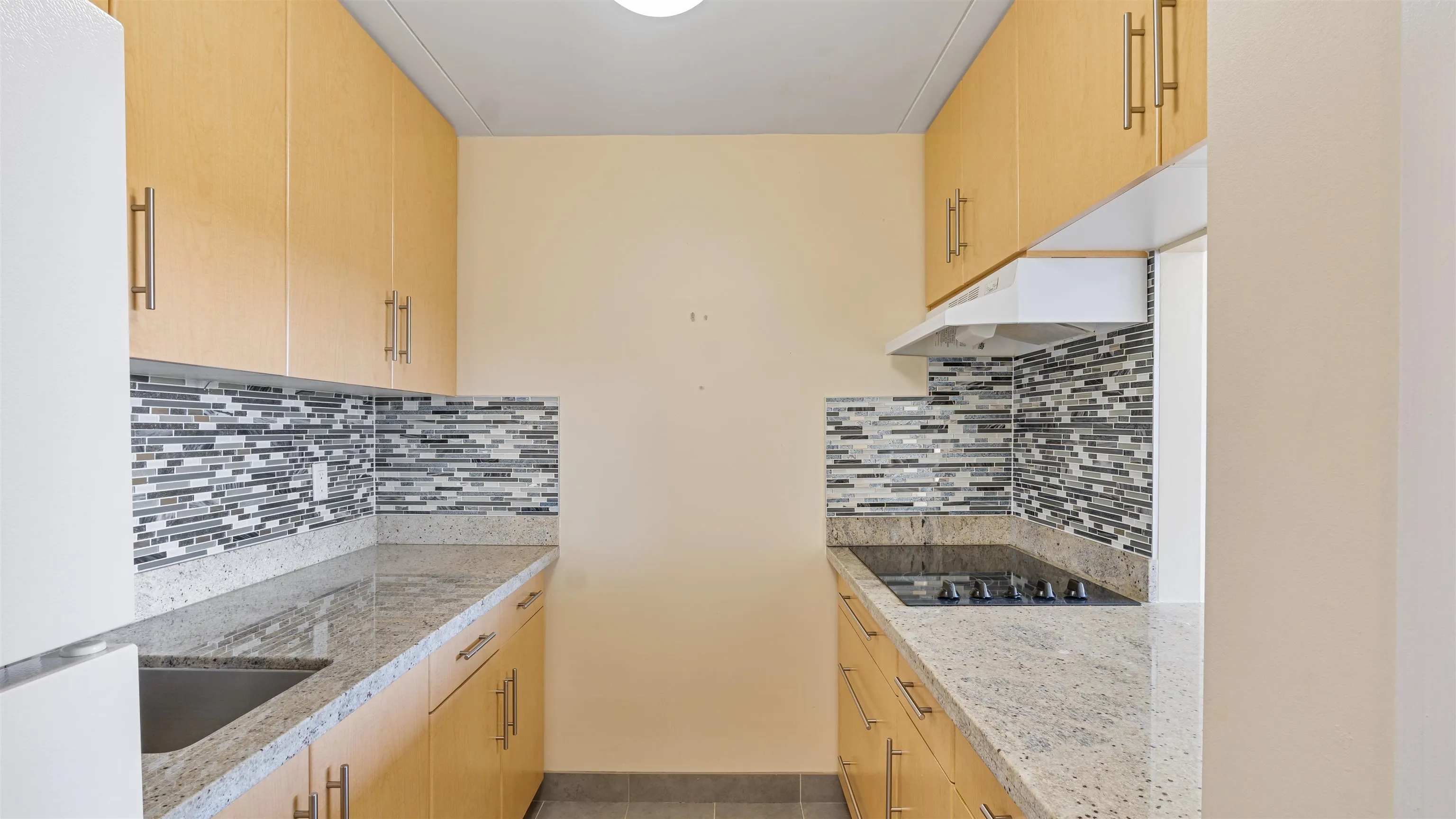 1208 6651 Minoru Boulevard