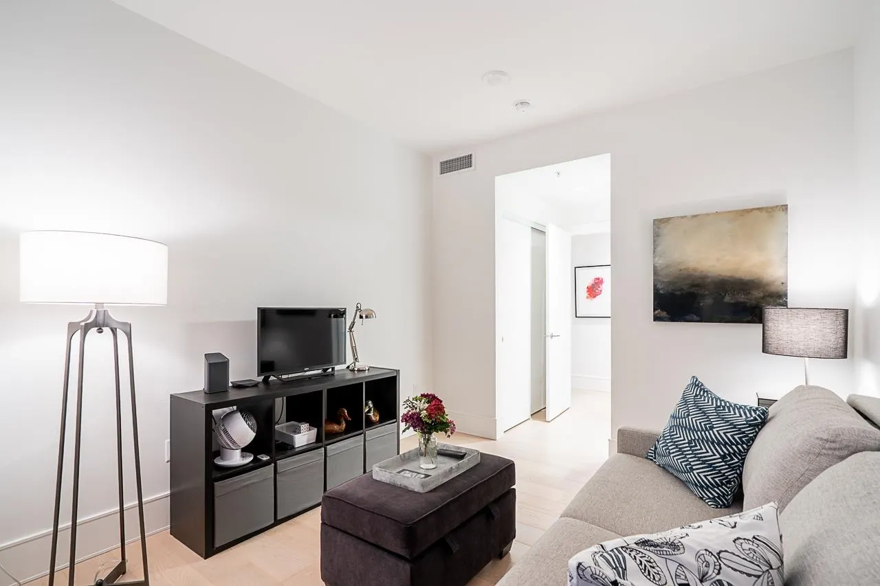 1805 1500 Martin Street