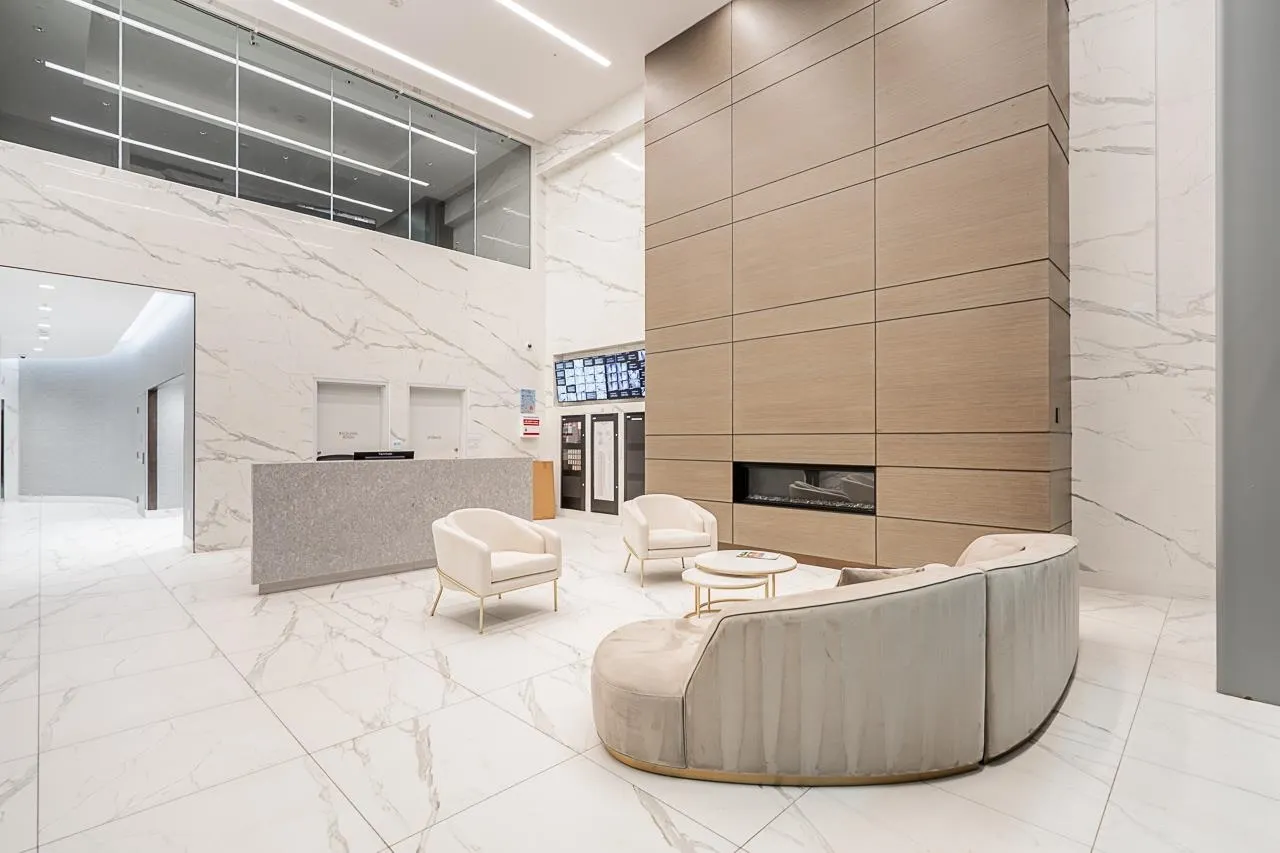 1805 1500 Martin Street