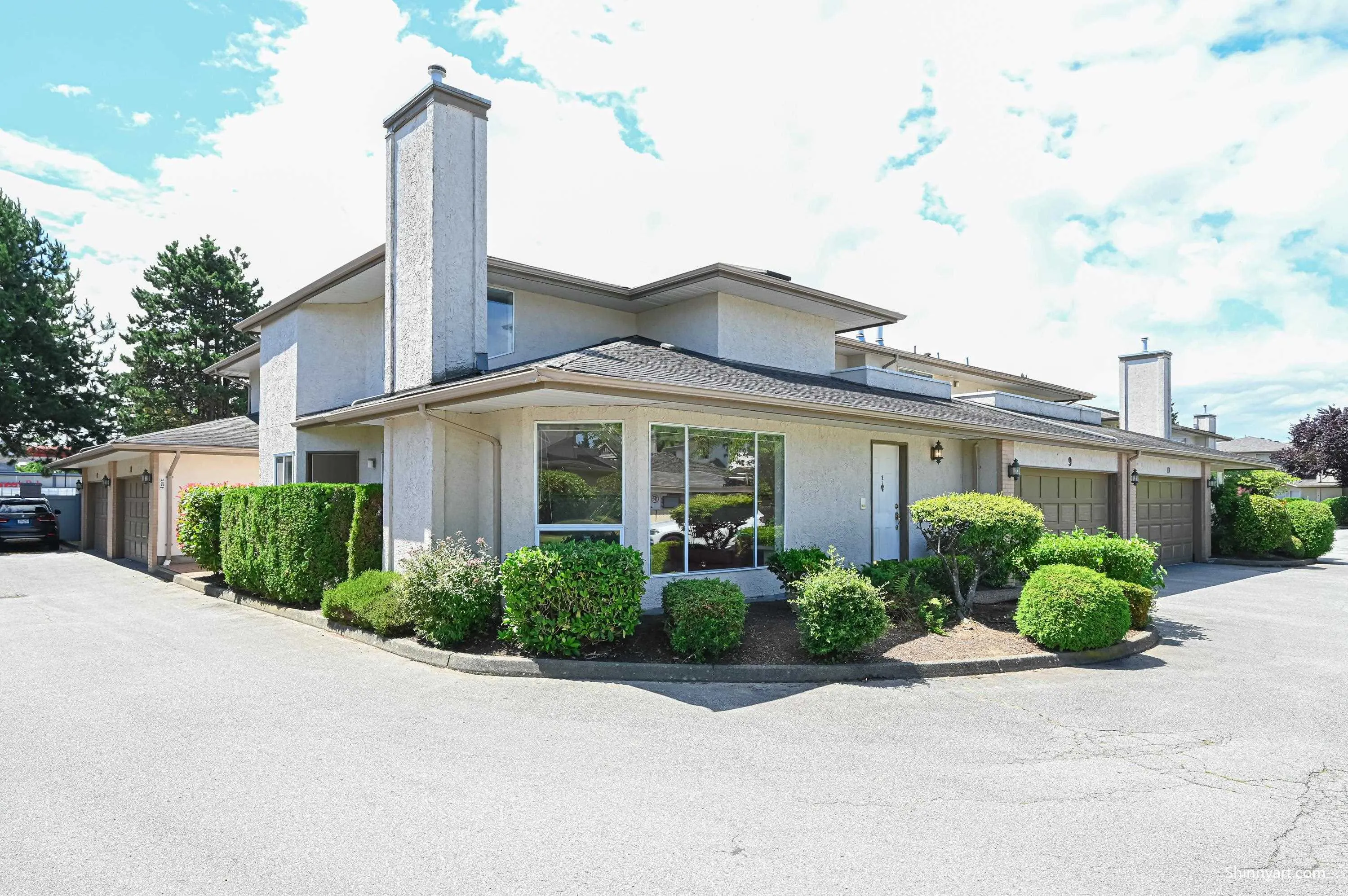 9 7711 Williams Road