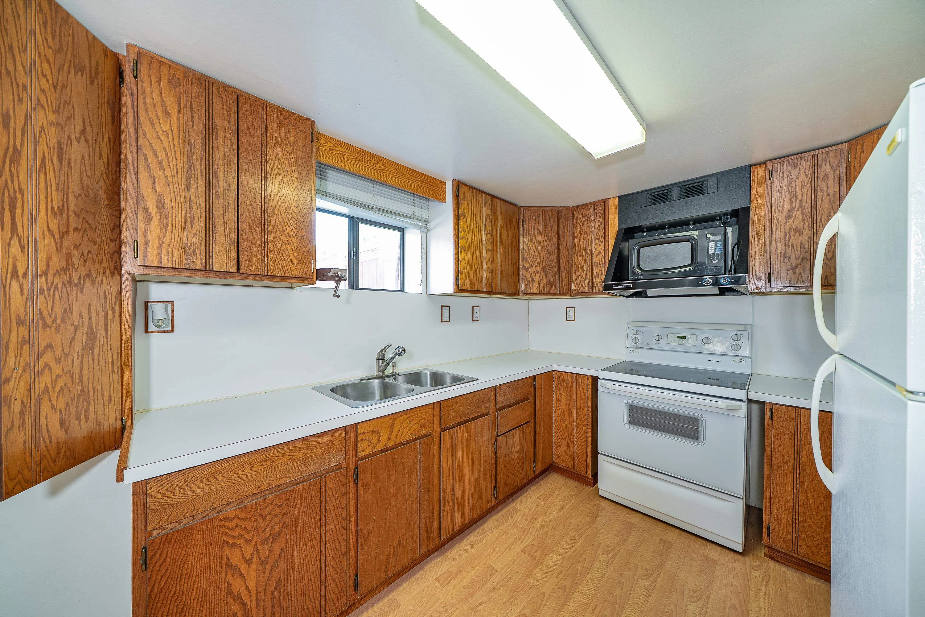 432 W 25th Street