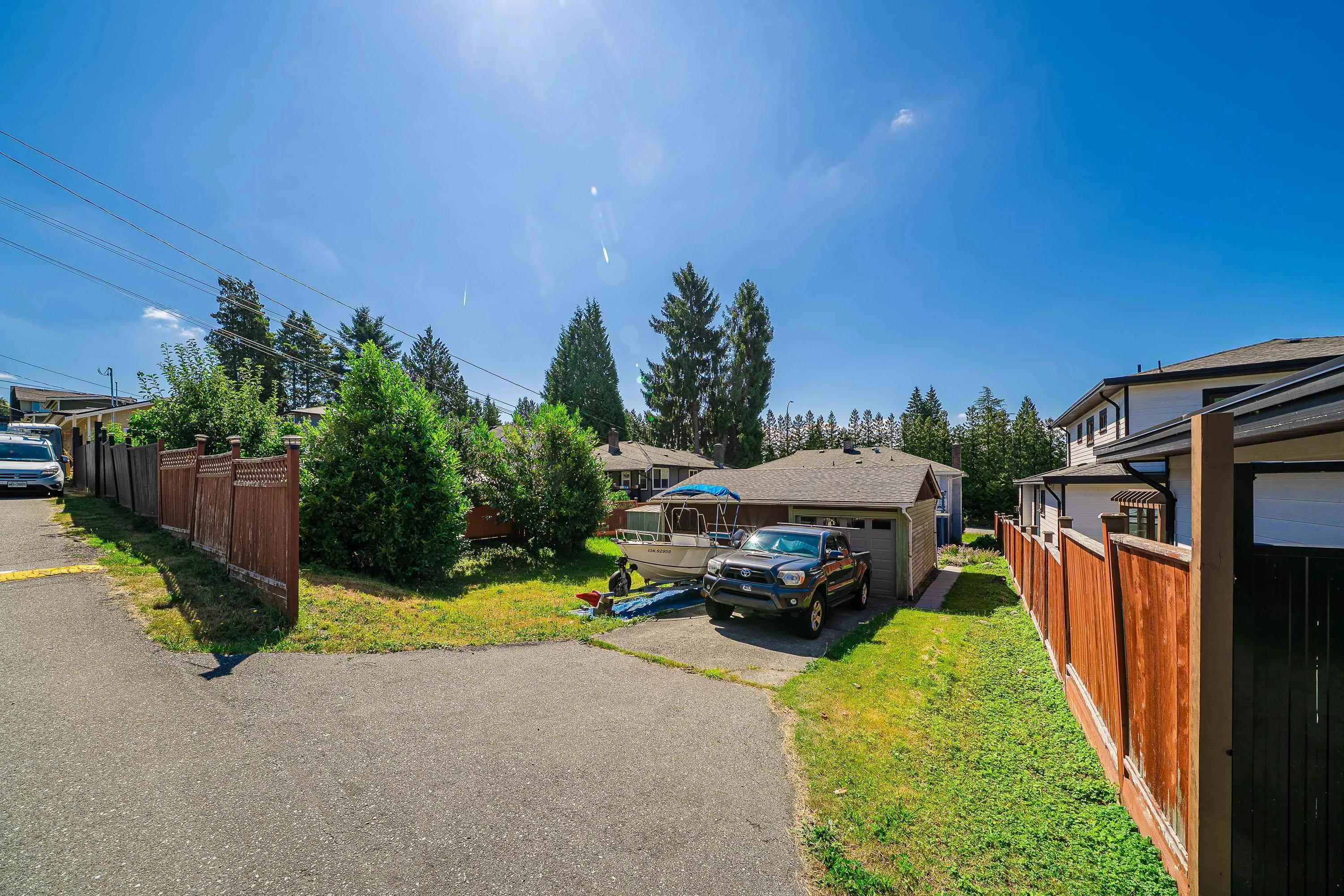 432 W 25th Street