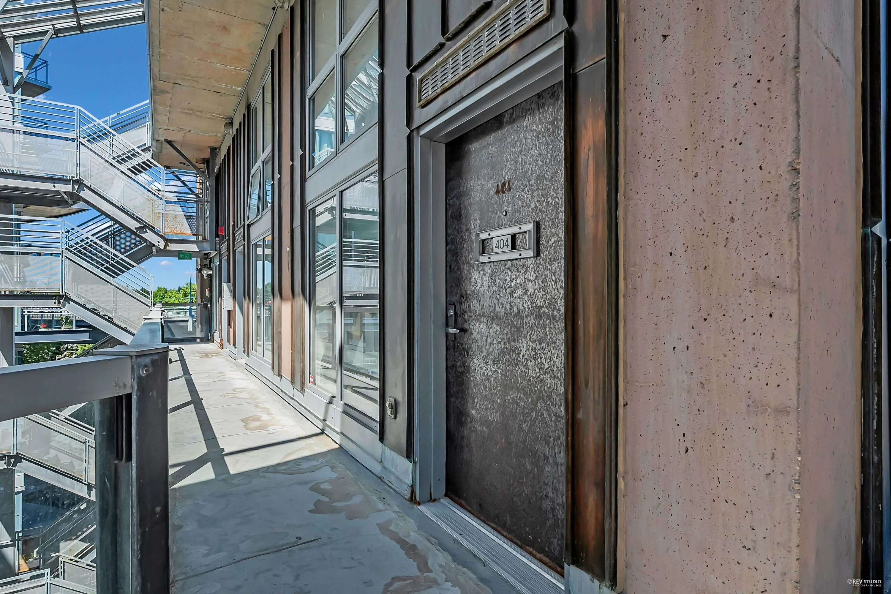 404 1529 W 6th Avenue