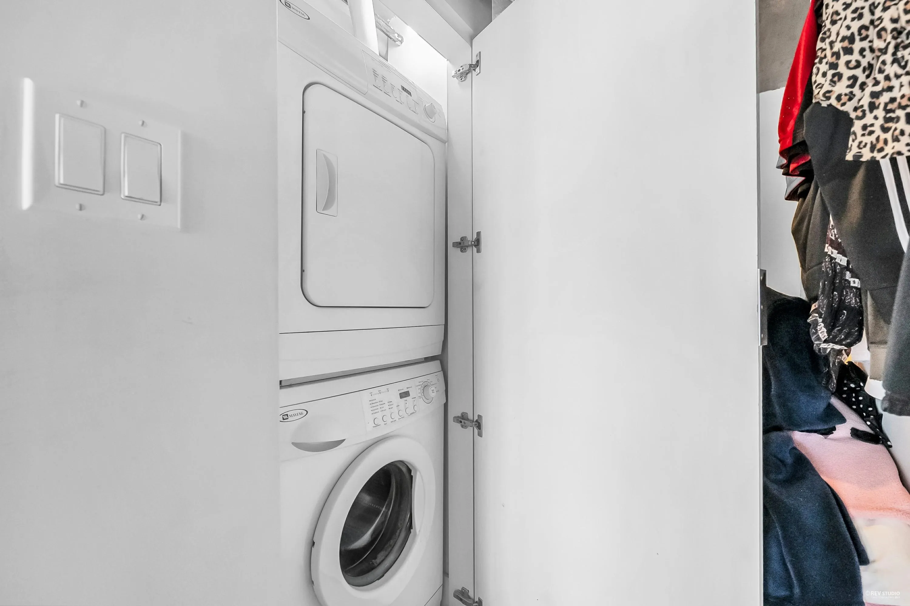 404 1529 W 6th Avenue