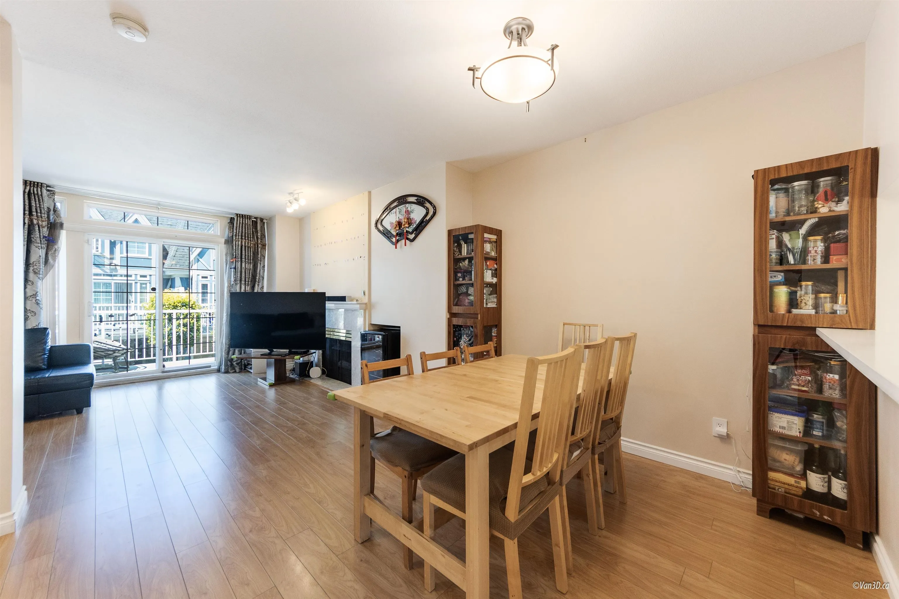 49 11571 Thorpe Road