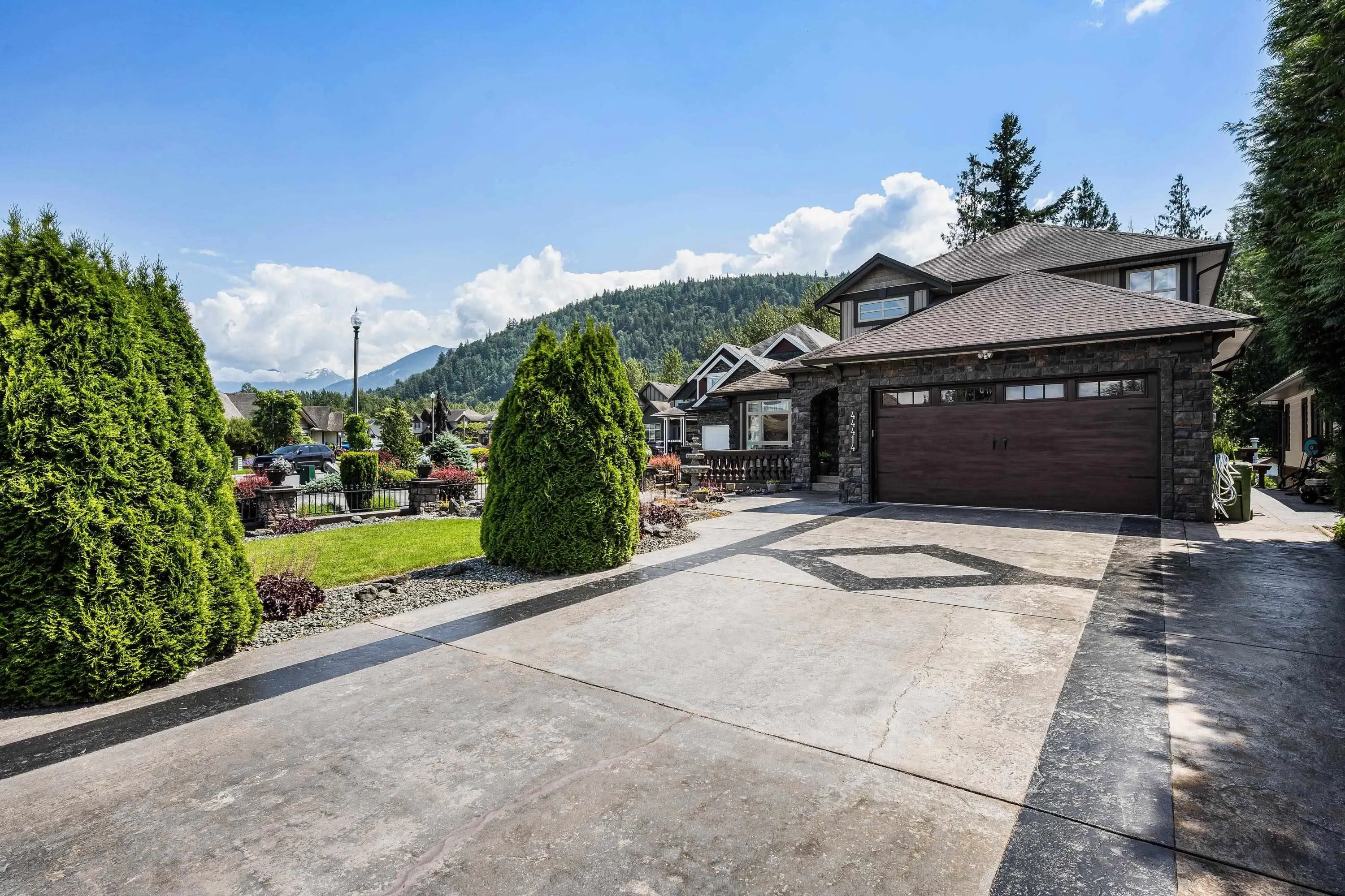 44414 Mclaren Drive