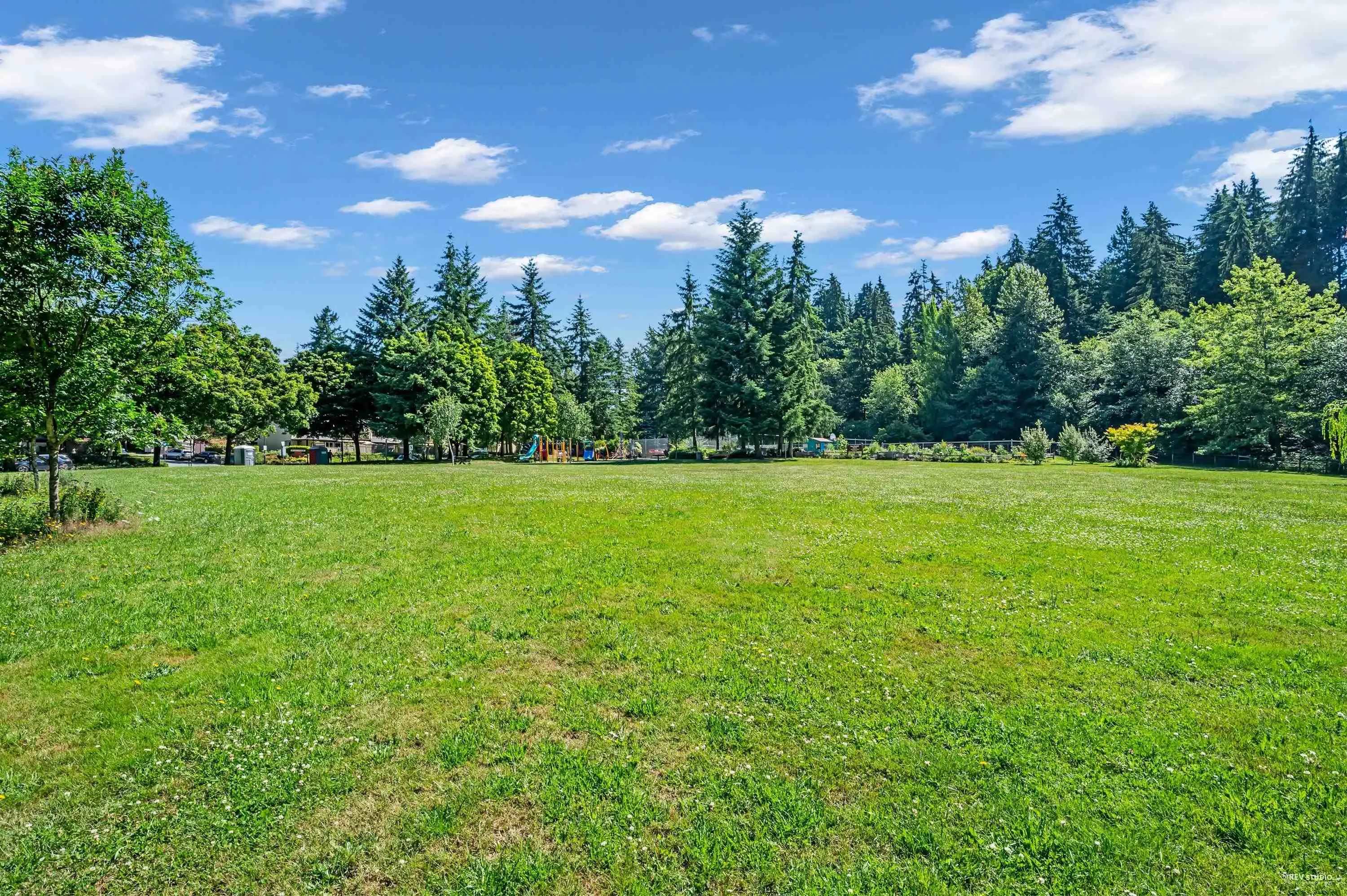860 Ruckle Court