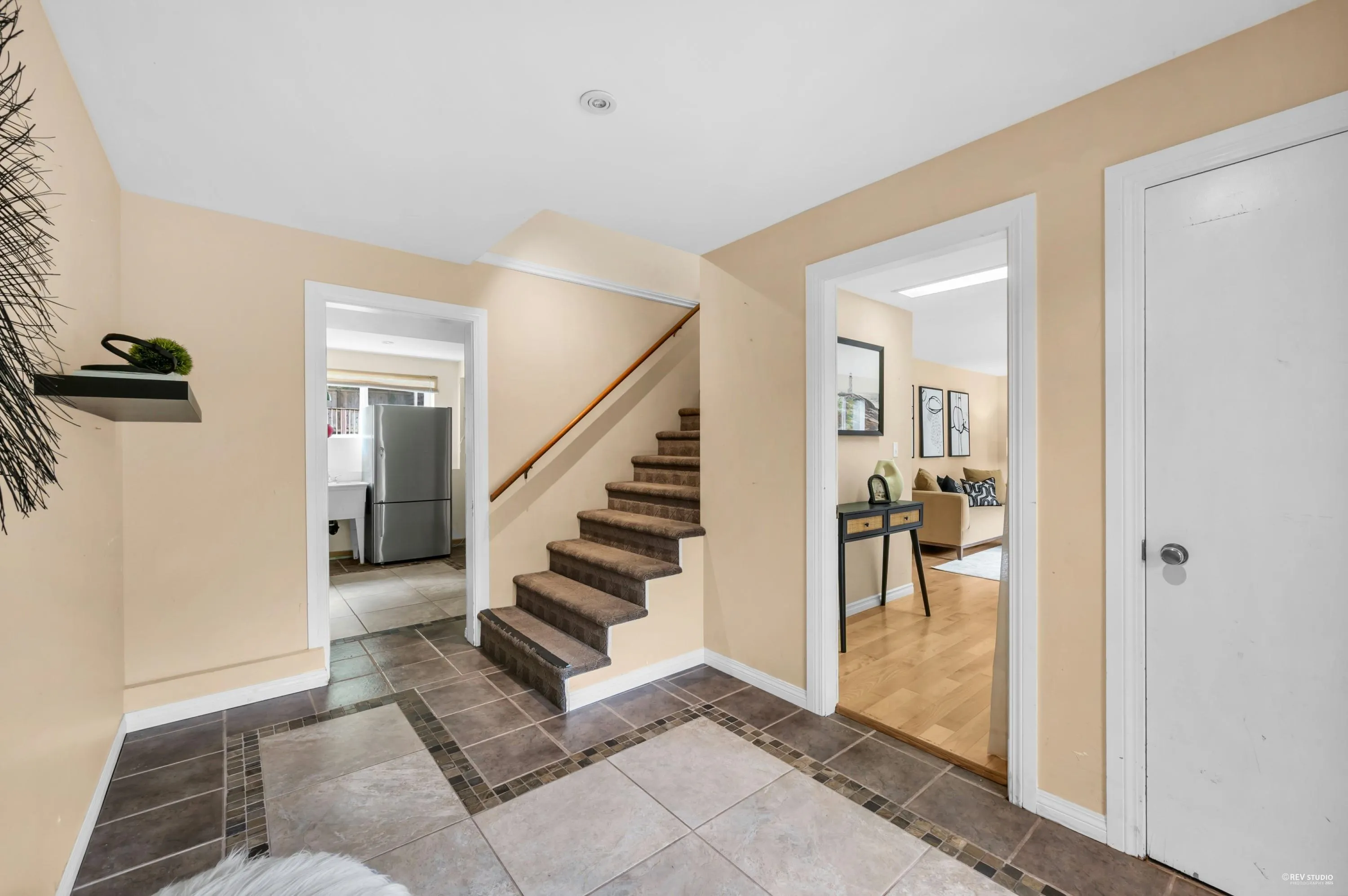 2705 Henry Street