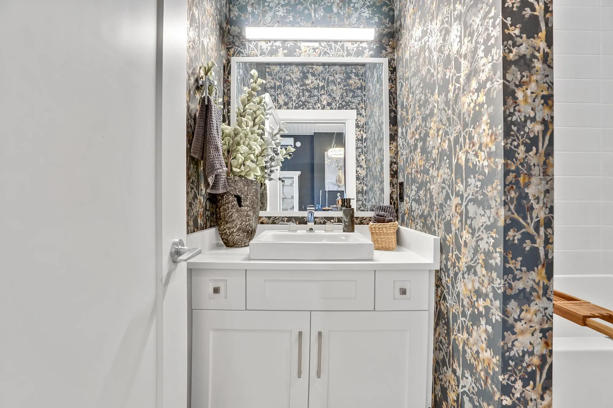 507 45745 Watson Road Road