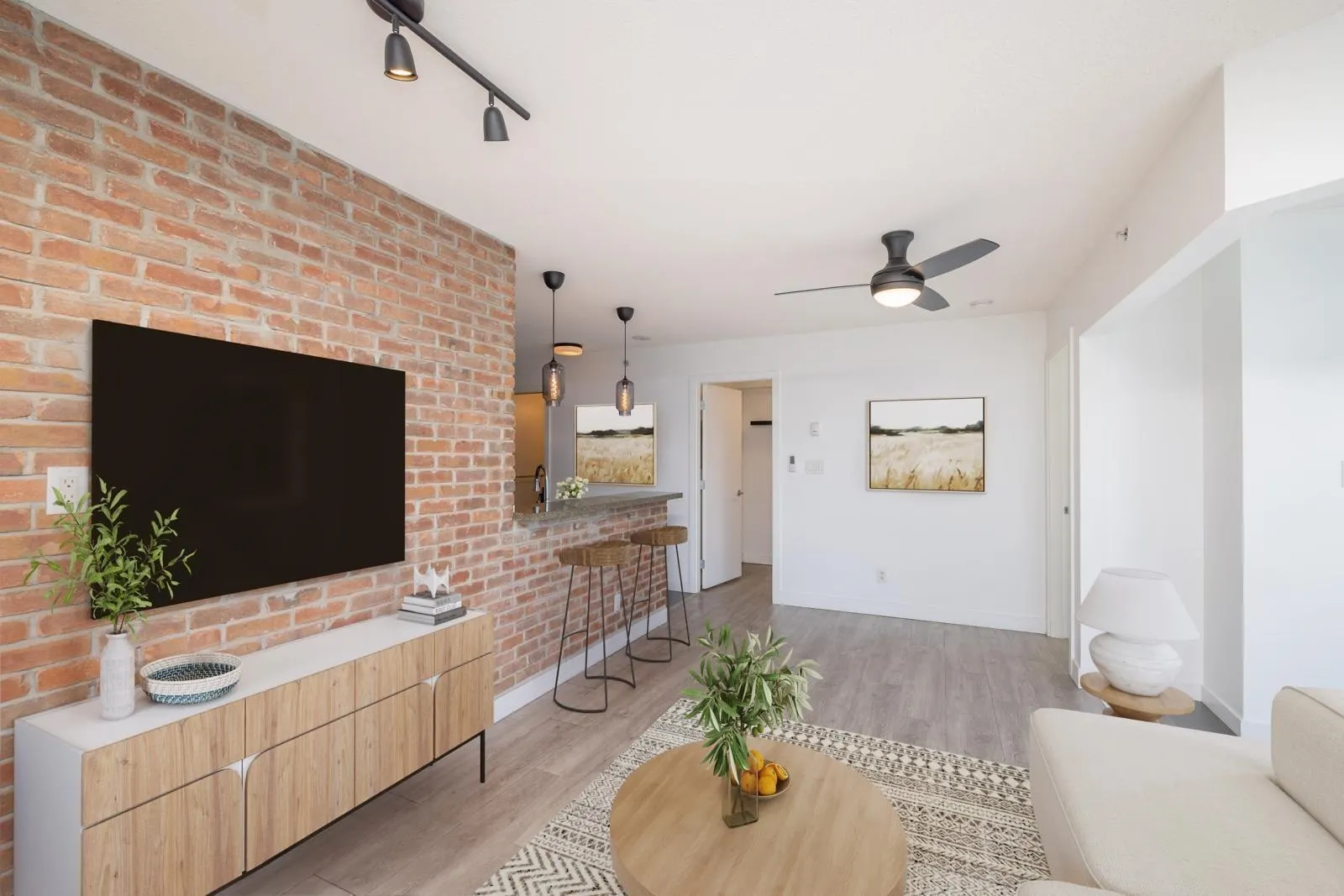 2703 58 Keefer Place