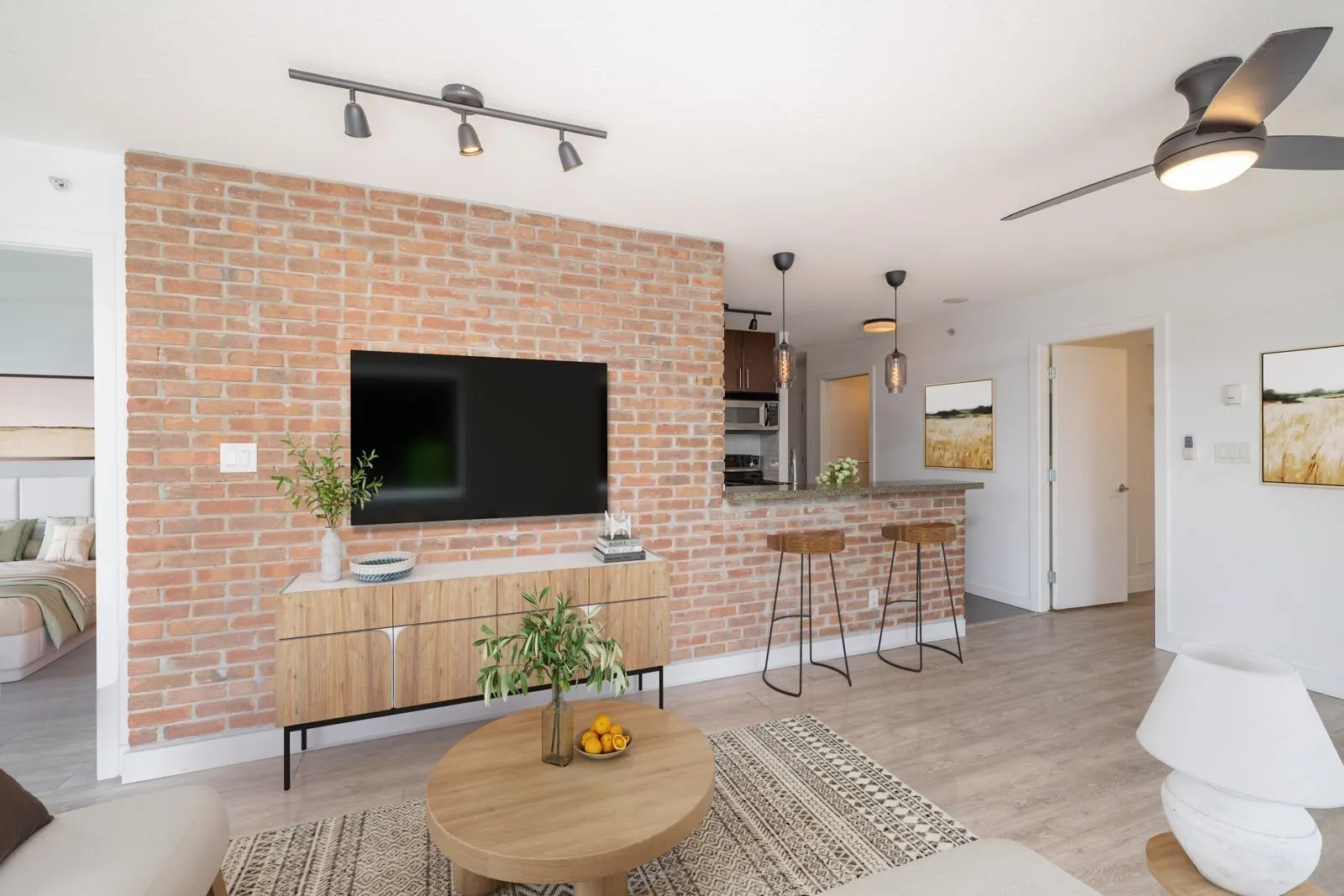 2703 58 Keefer Place