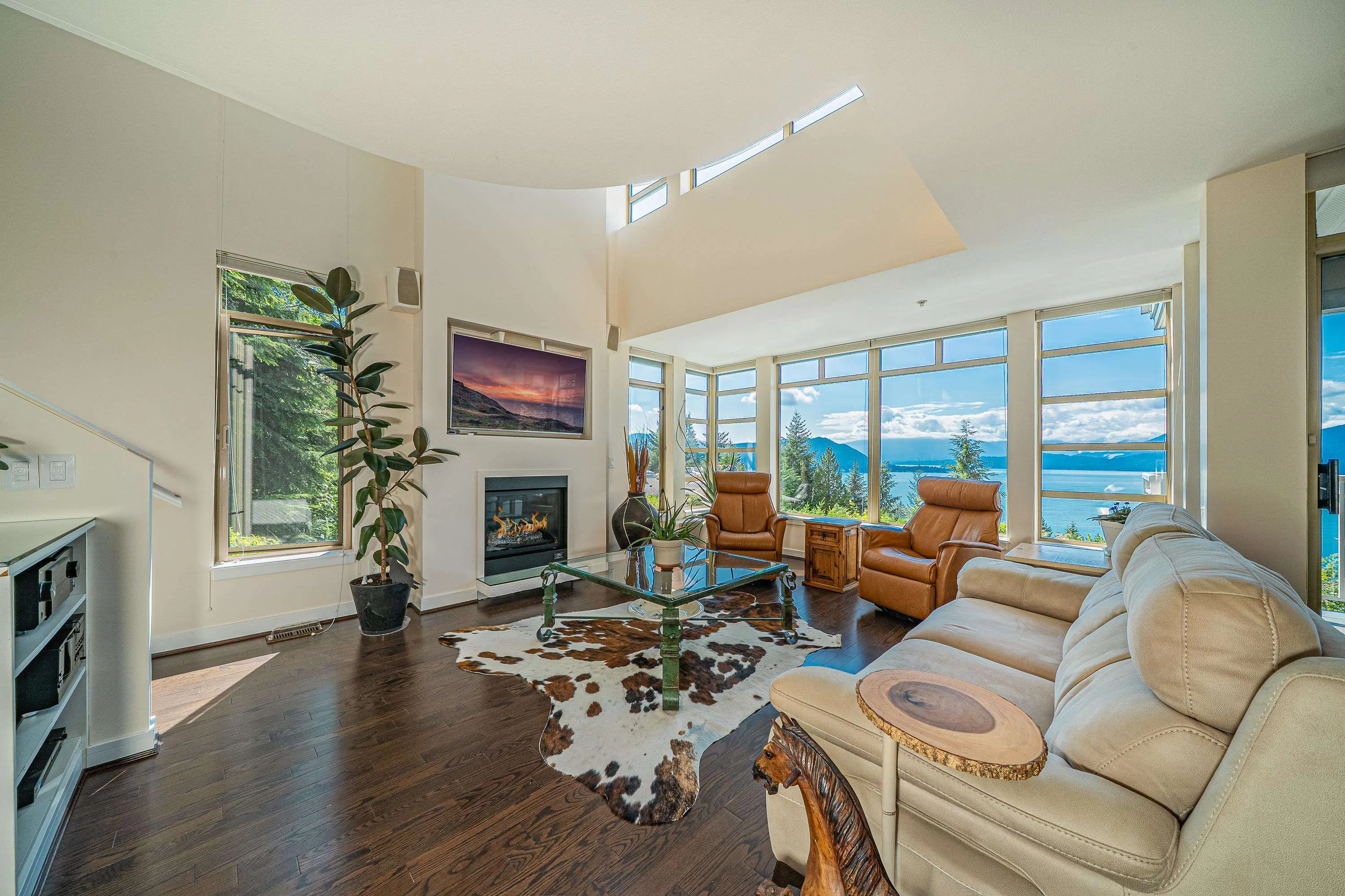 8664 Seascape Drive