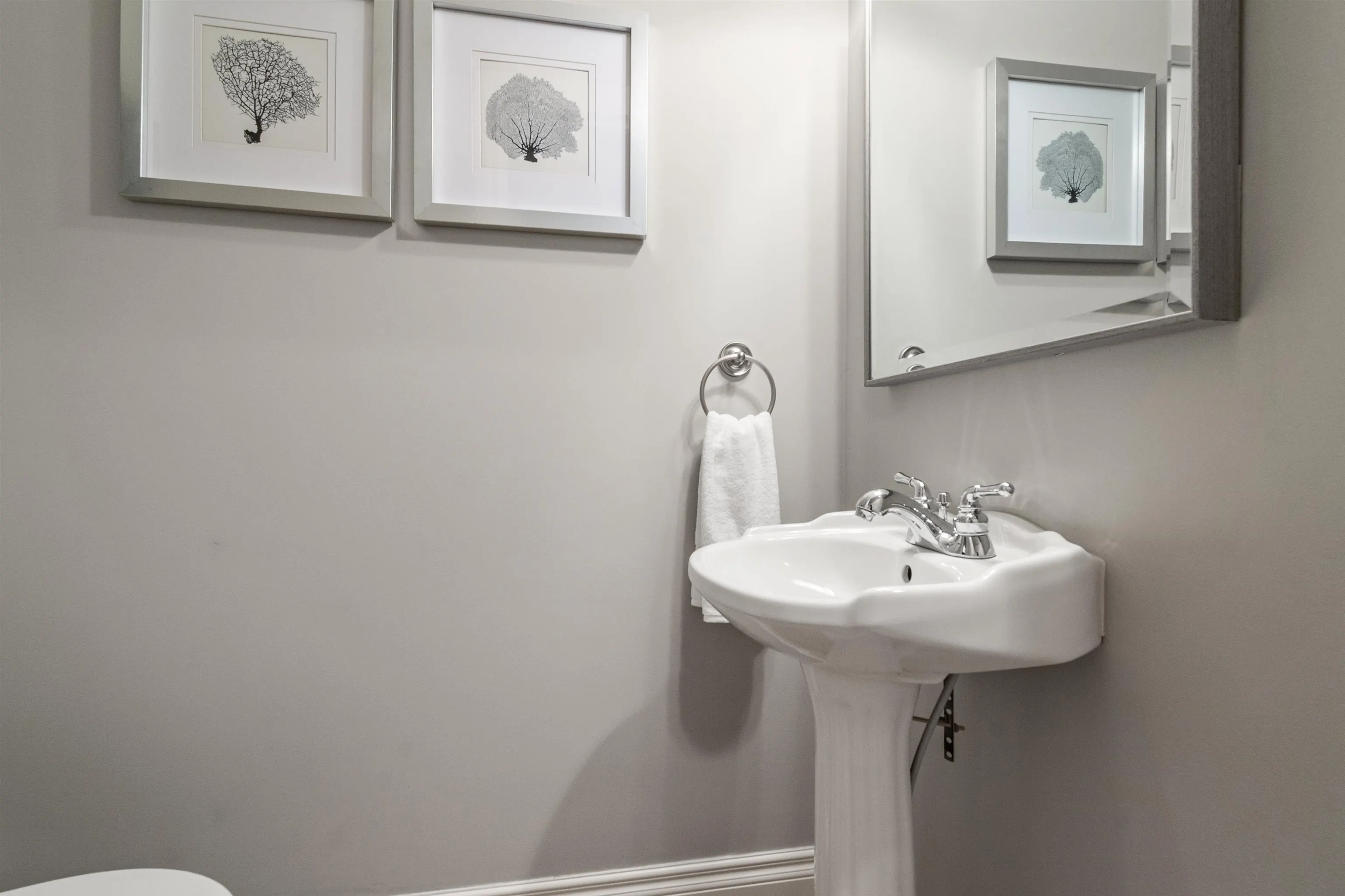 44 45824 Stevenson Road