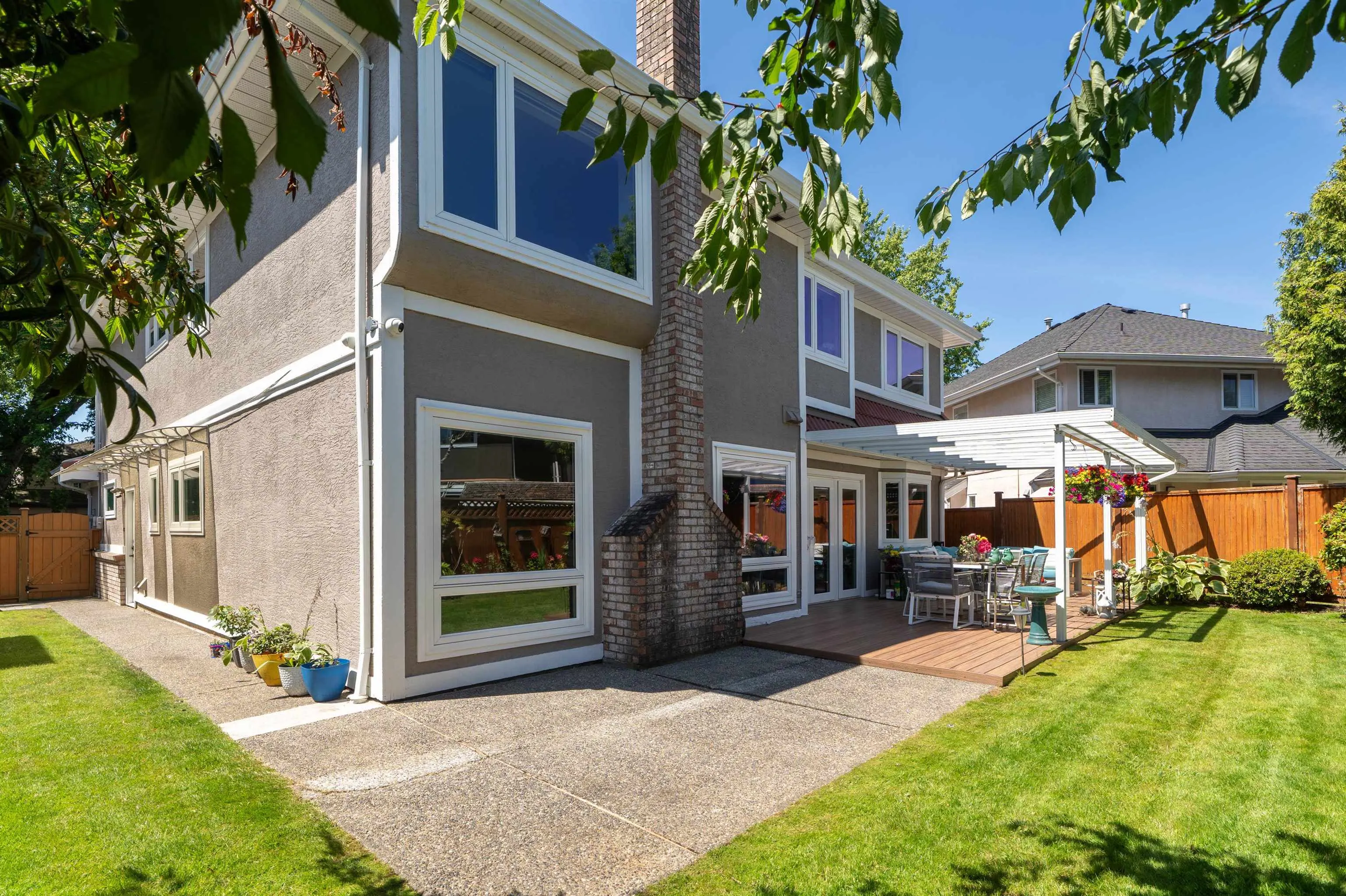 5653 Cornwall Drive