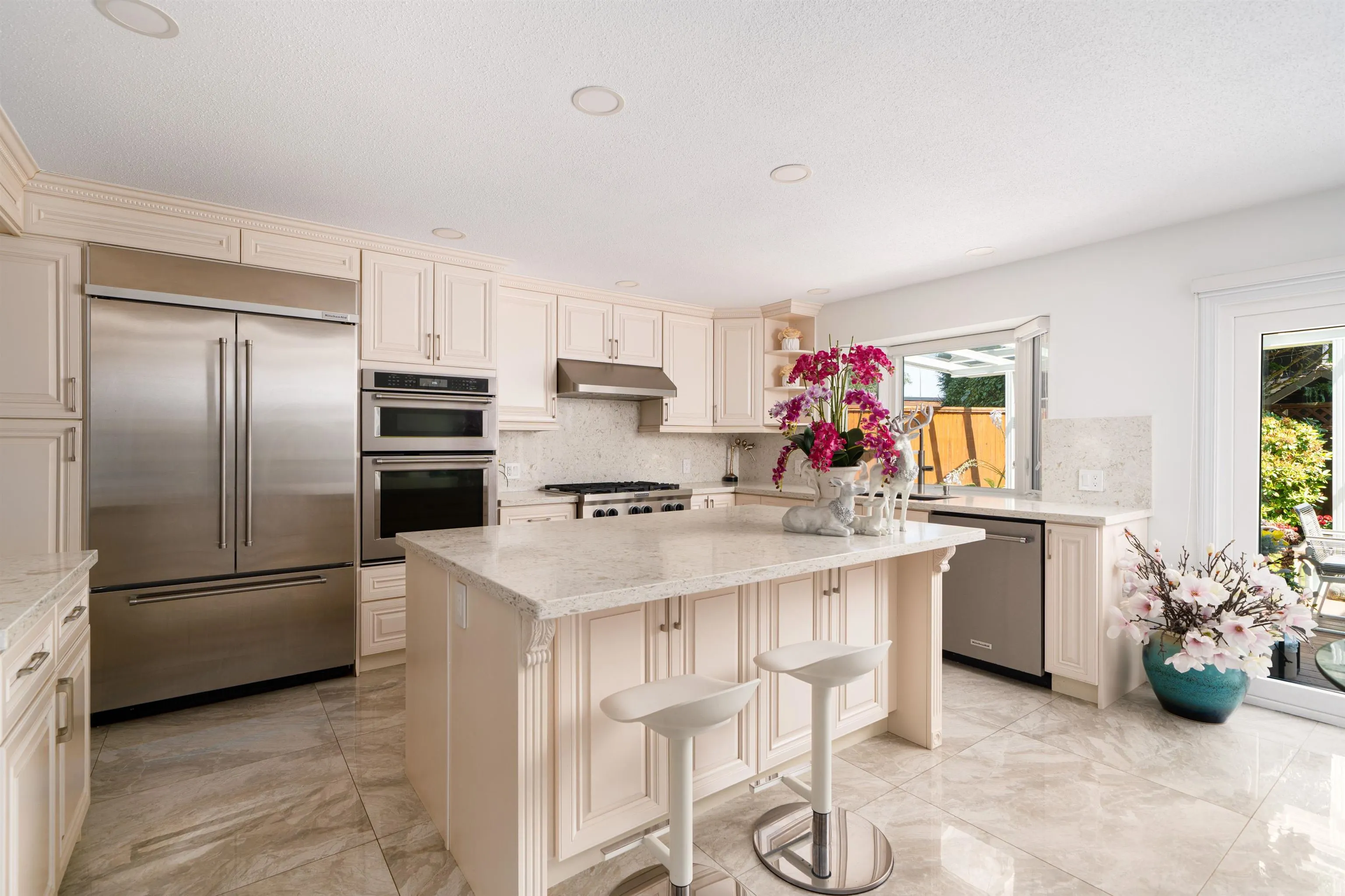 5653 Cornwall Drive