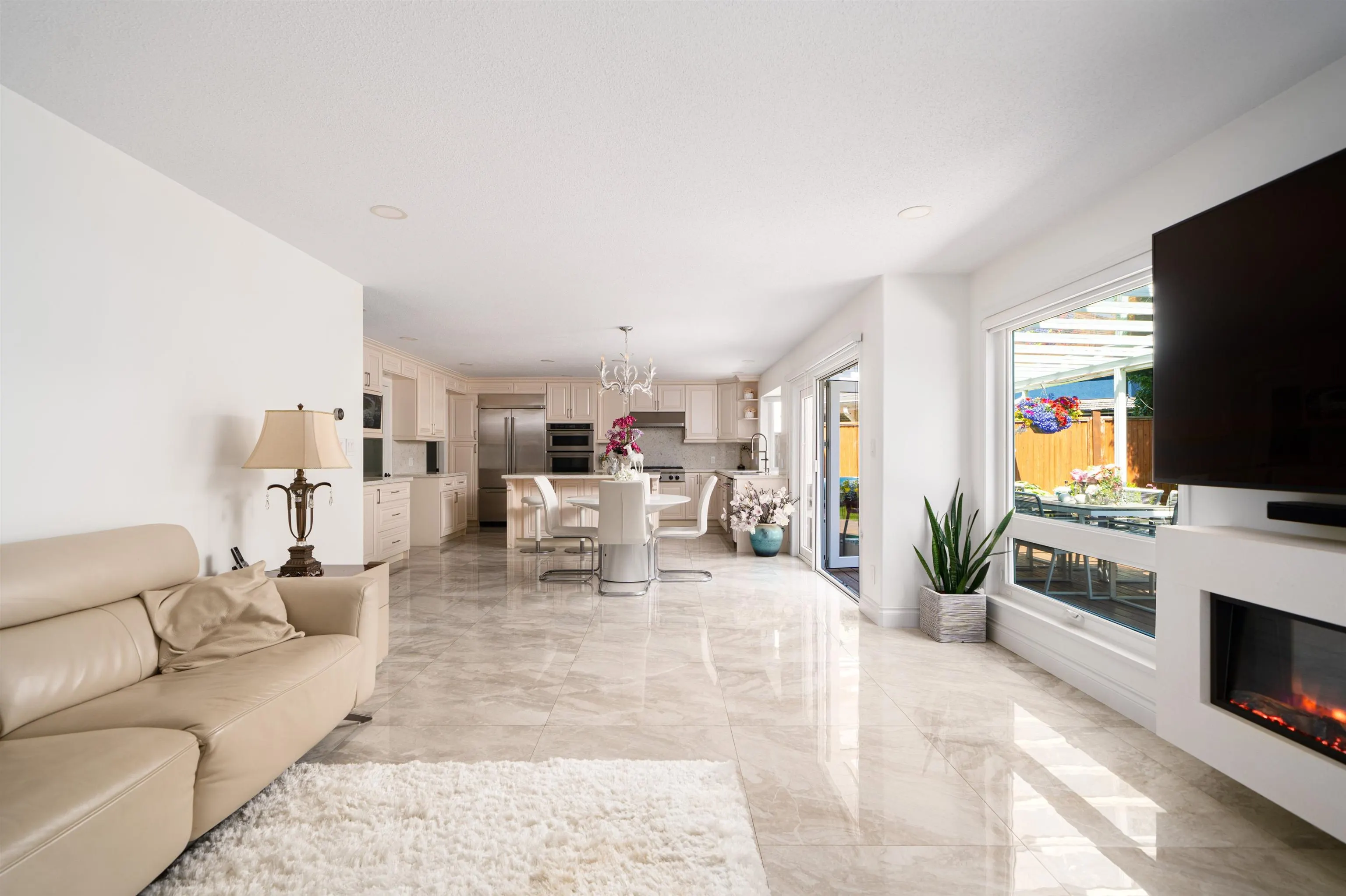 5653 Cornwall Drive
