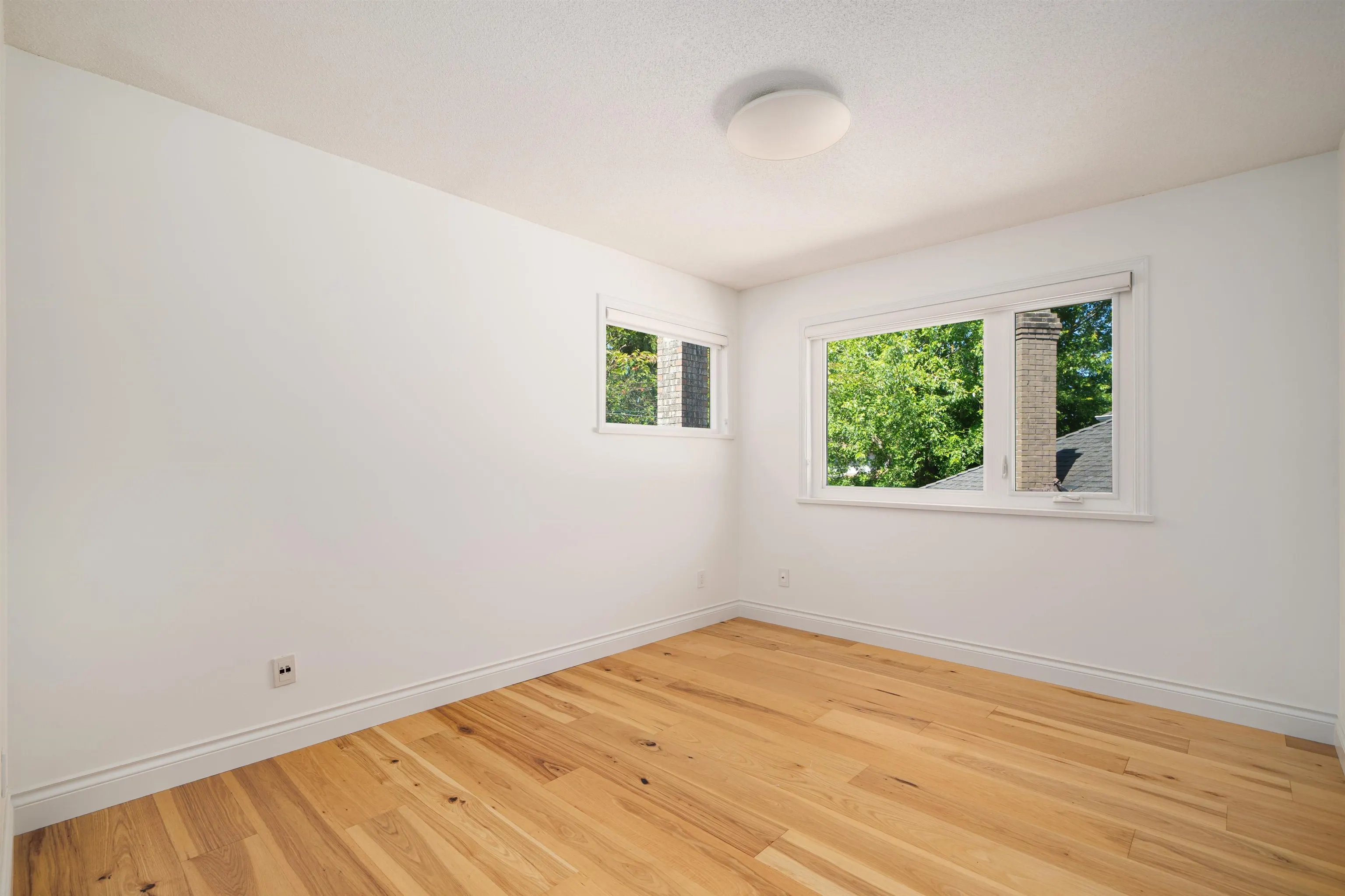 5653 Cornwall Drive