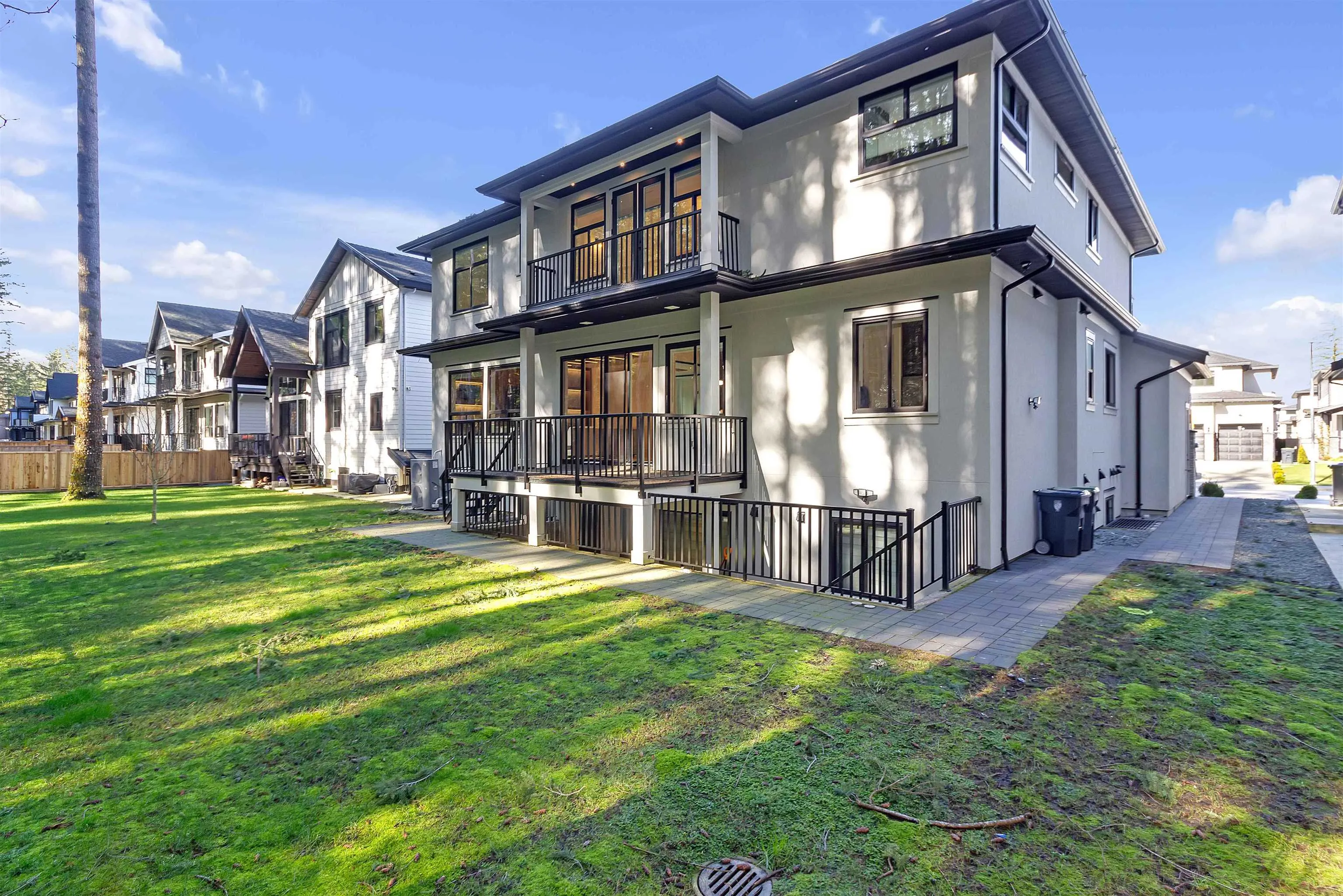 19704 31a Avenue