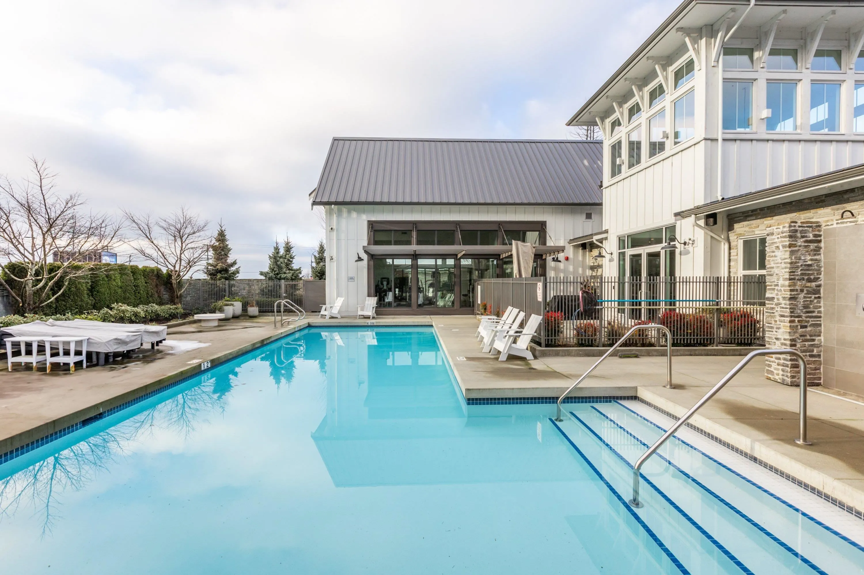 42 4716 Orca Way