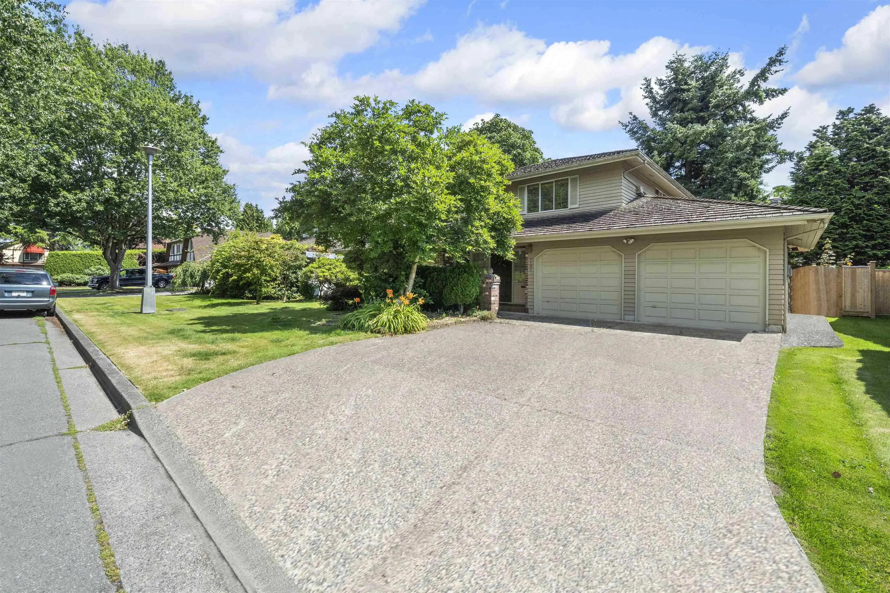 7100 Kimberley Drive