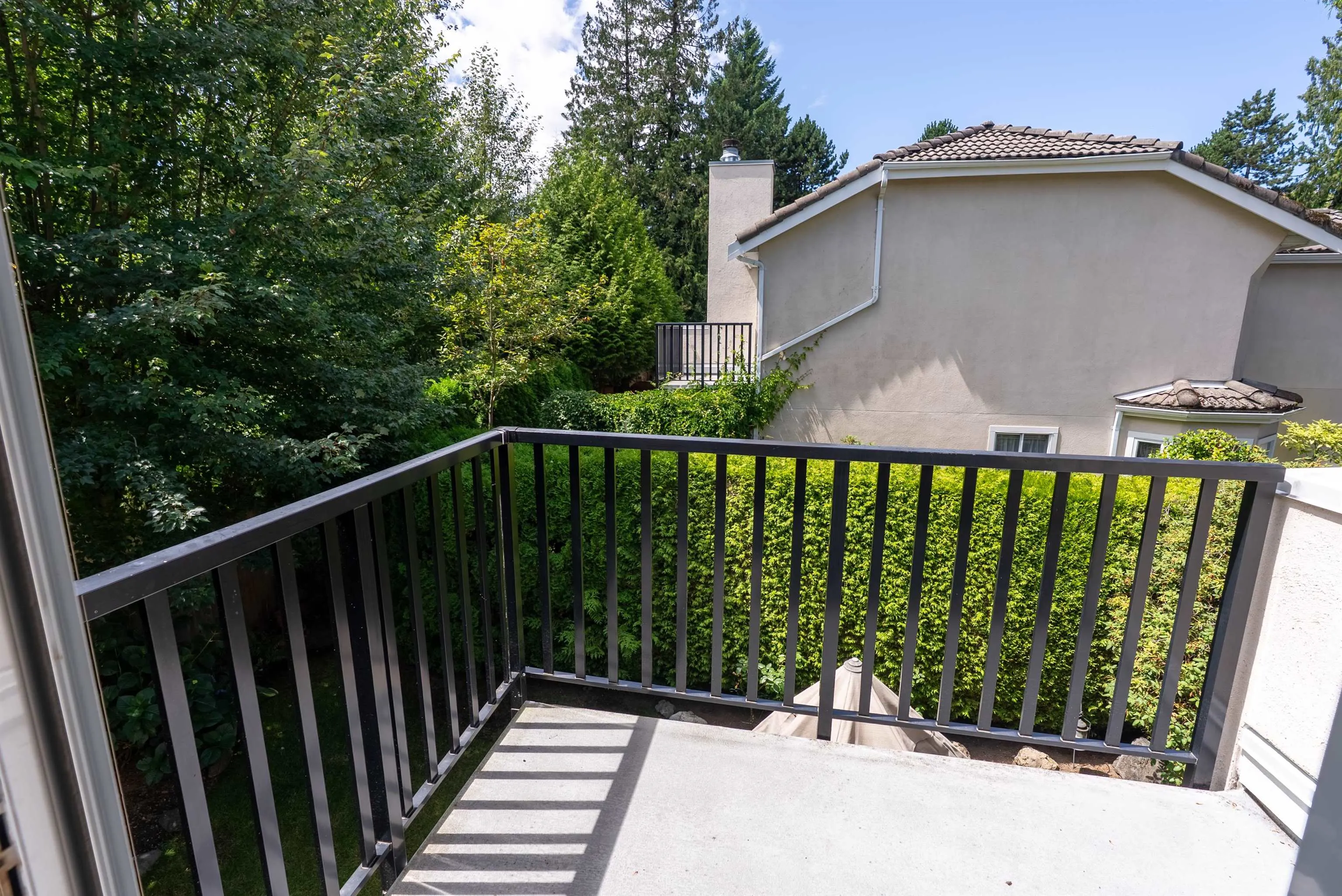 3 10056 154 Street