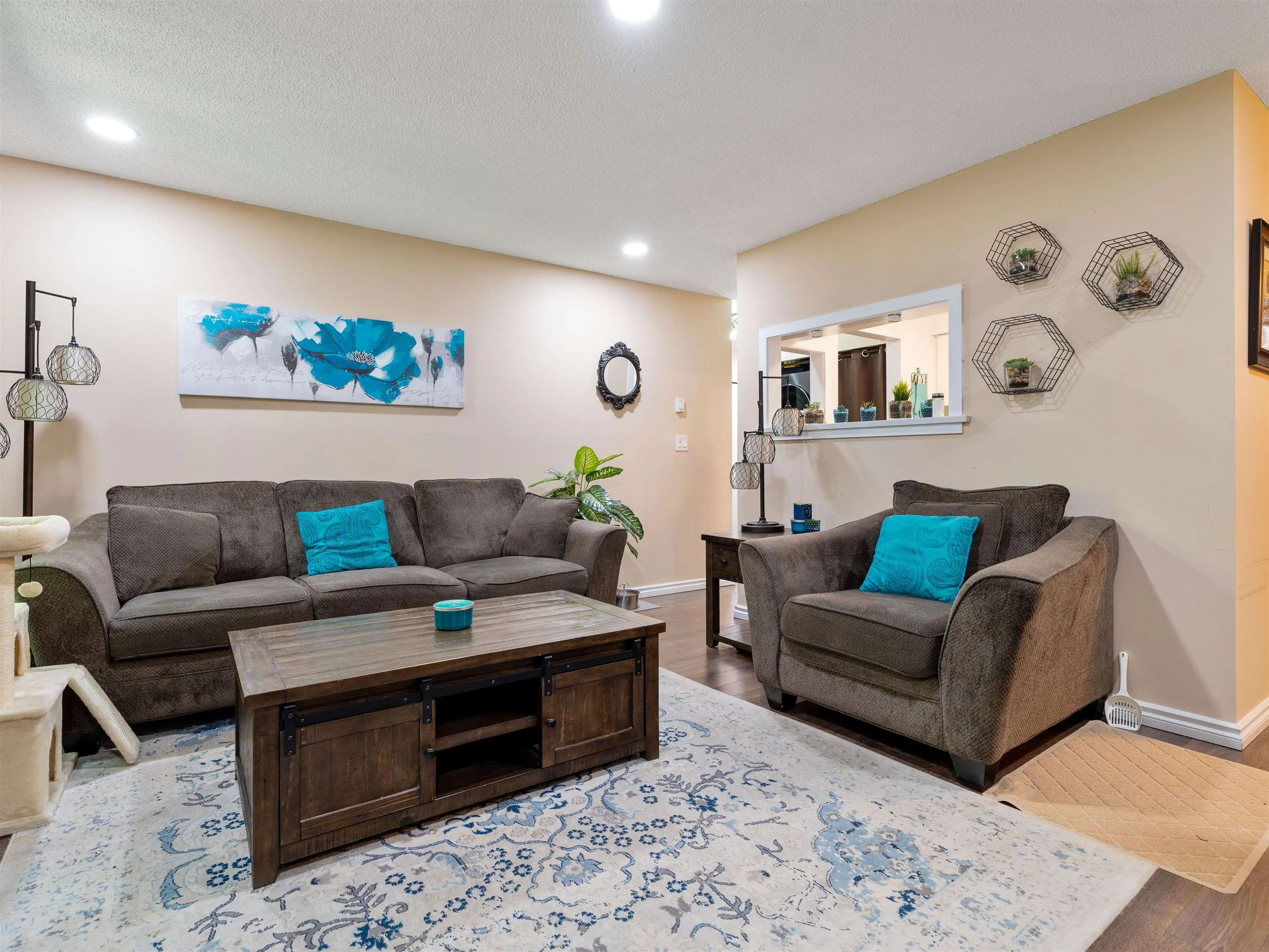 914 10620 150 Street