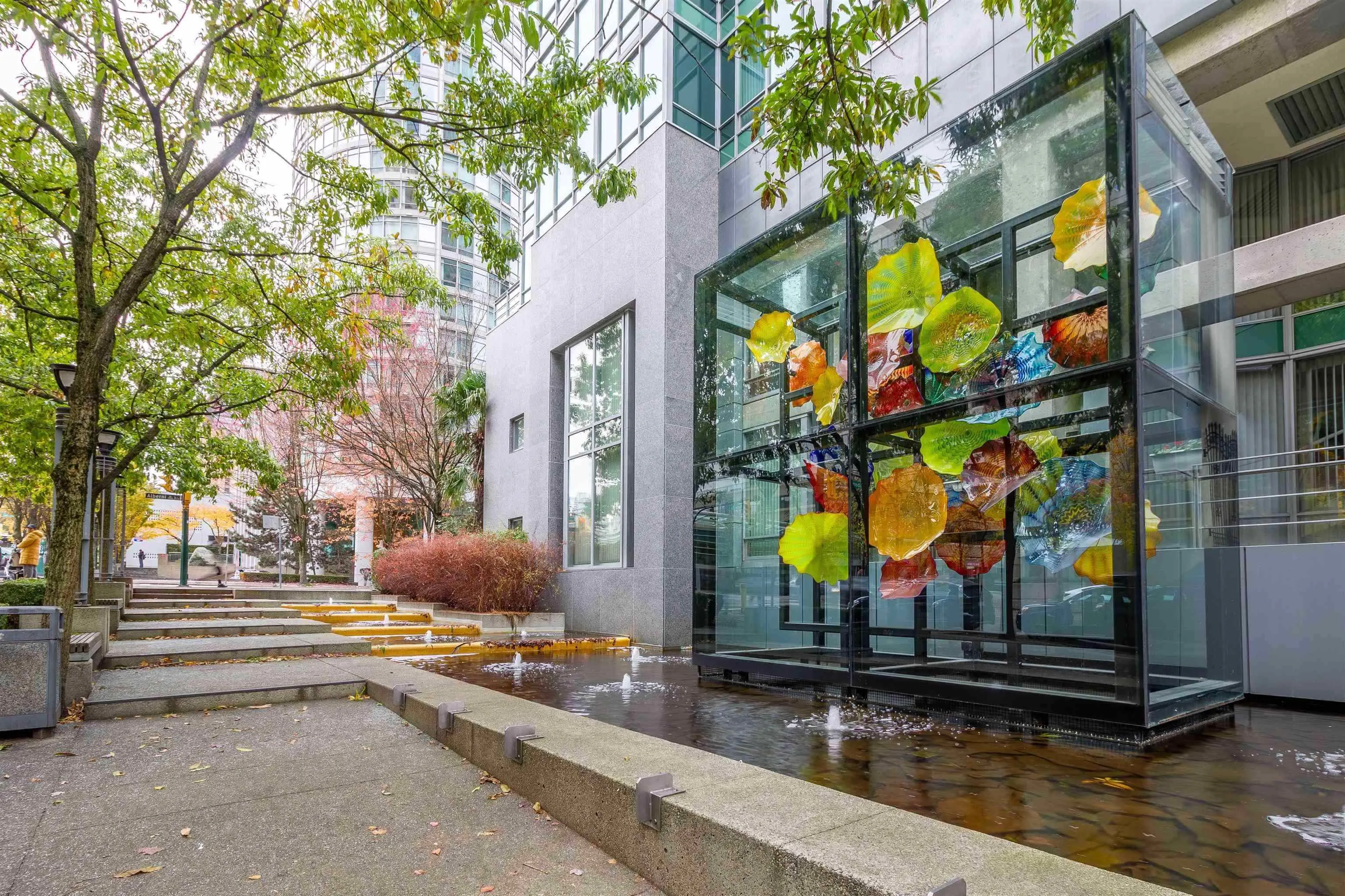 1203 1200 Georgia Street