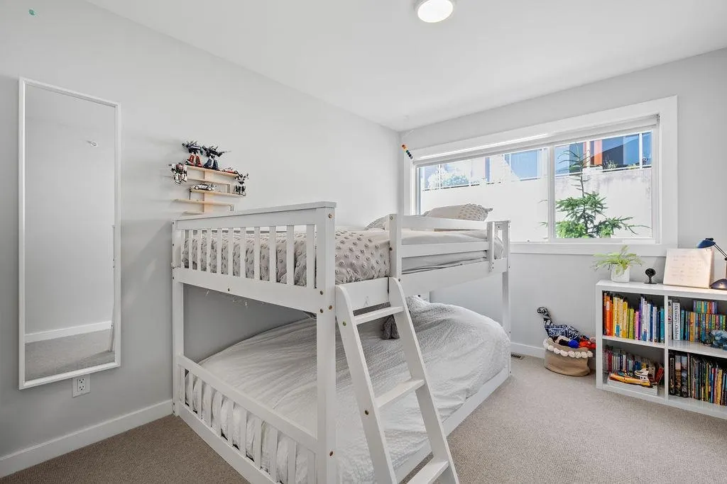 41320 Horizon Drive