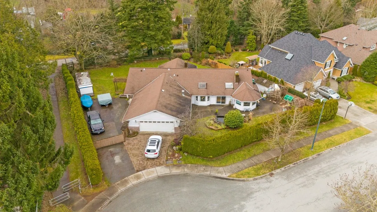 3010 Semiahmoo Trail