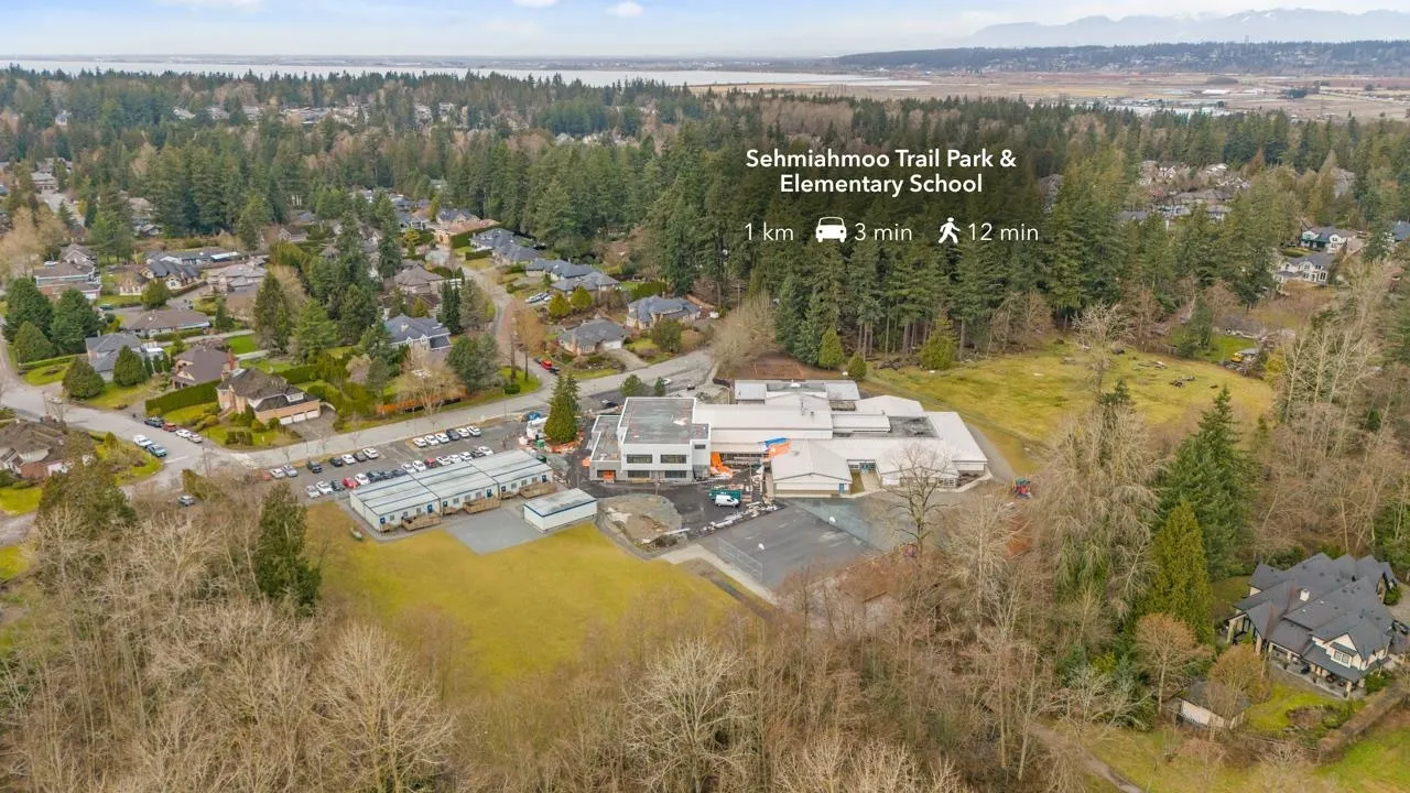 3010 Semiahmoo Trail