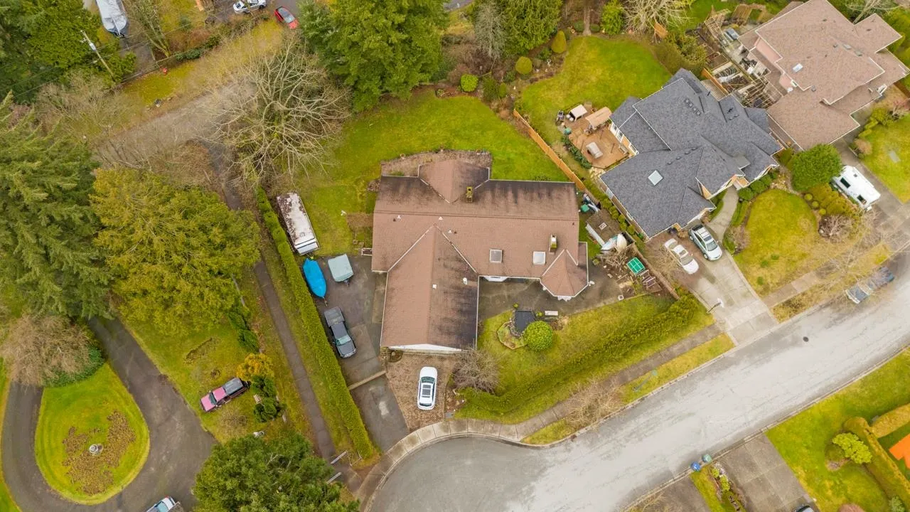 3010 Semiahmoo Trail