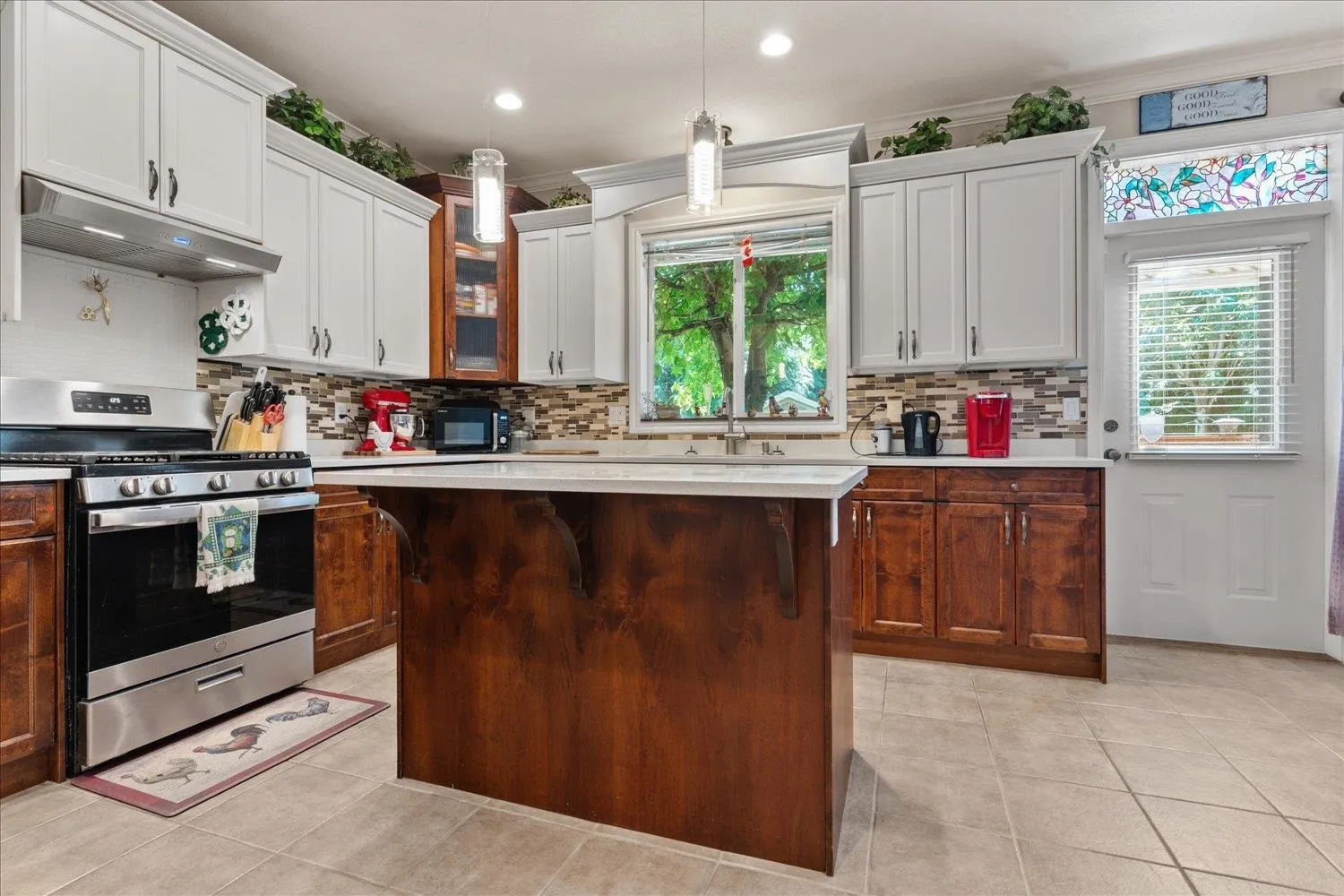 45704 Safflower Crescent