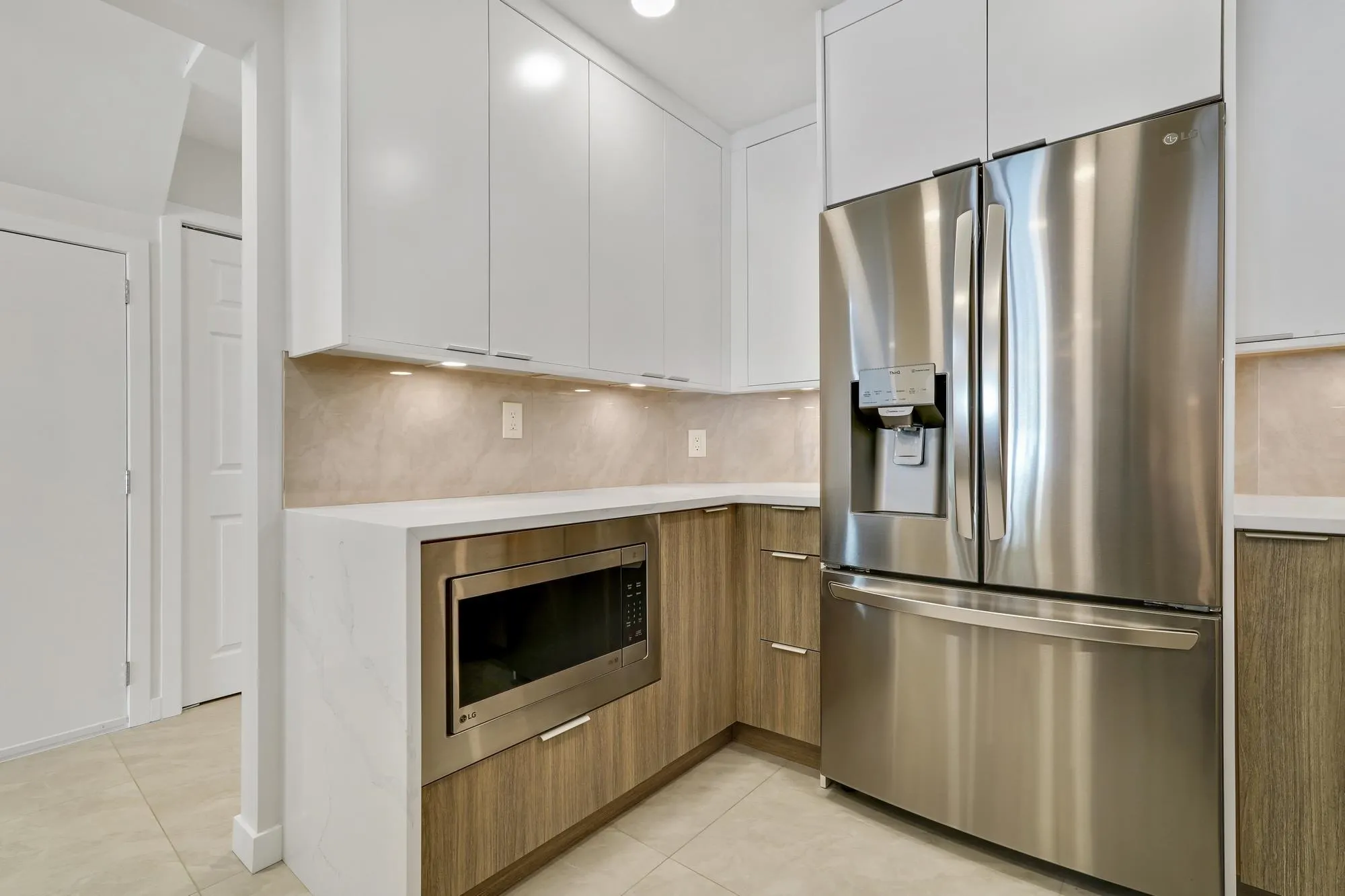 9 7760 Minoru Boulevard