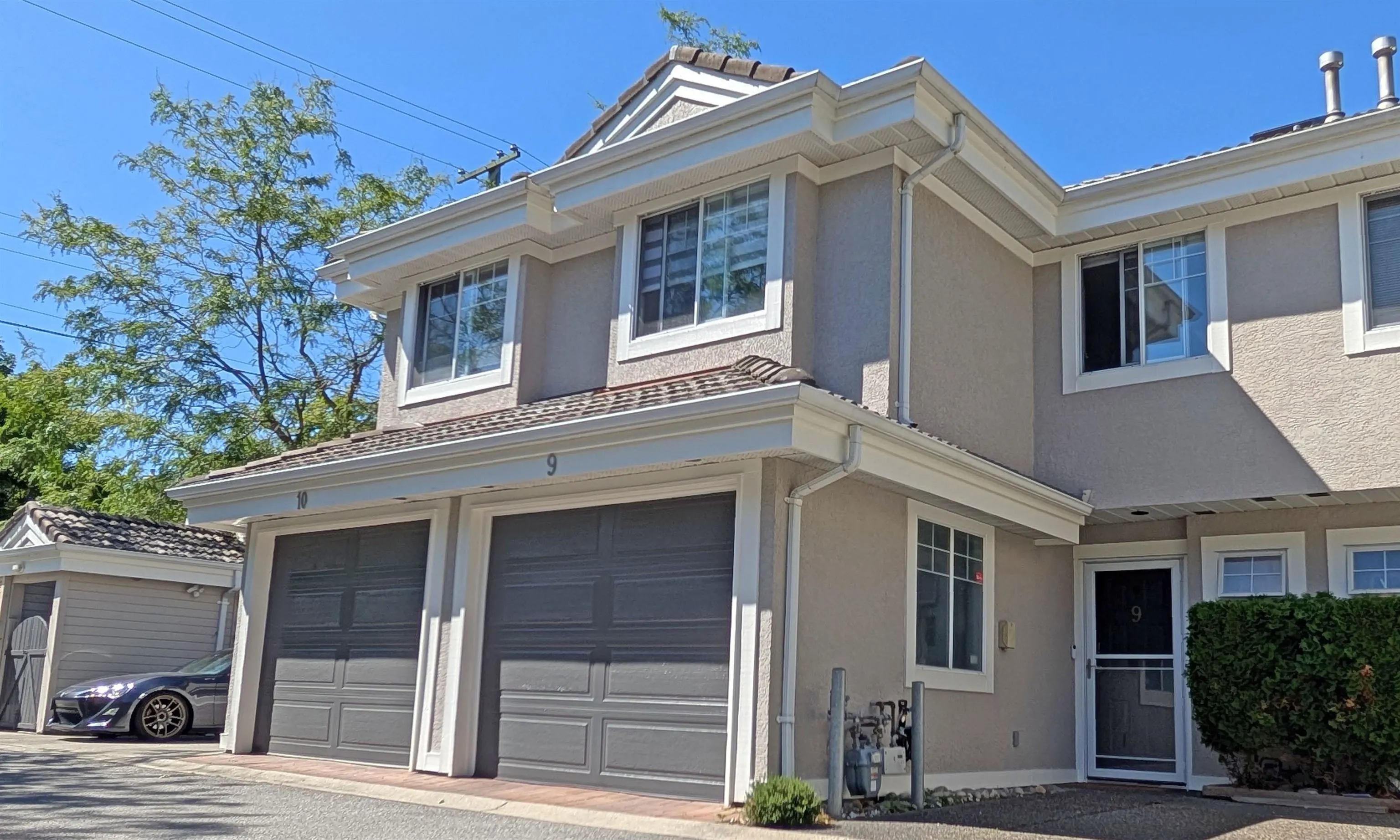9 7760 Minoru Boulevard
