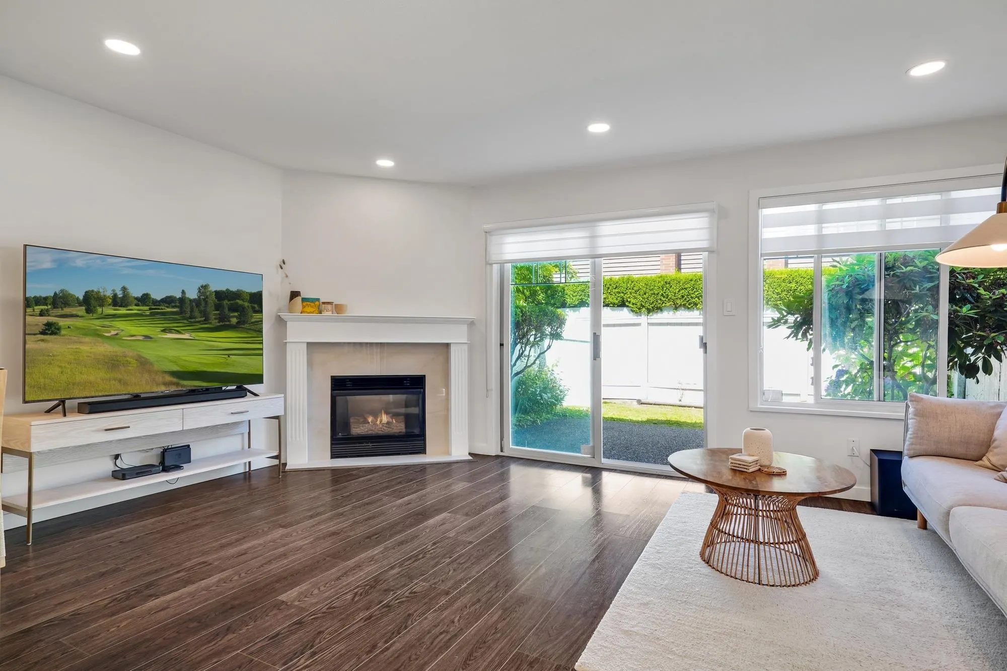 9 7760 Minoru Boulevard