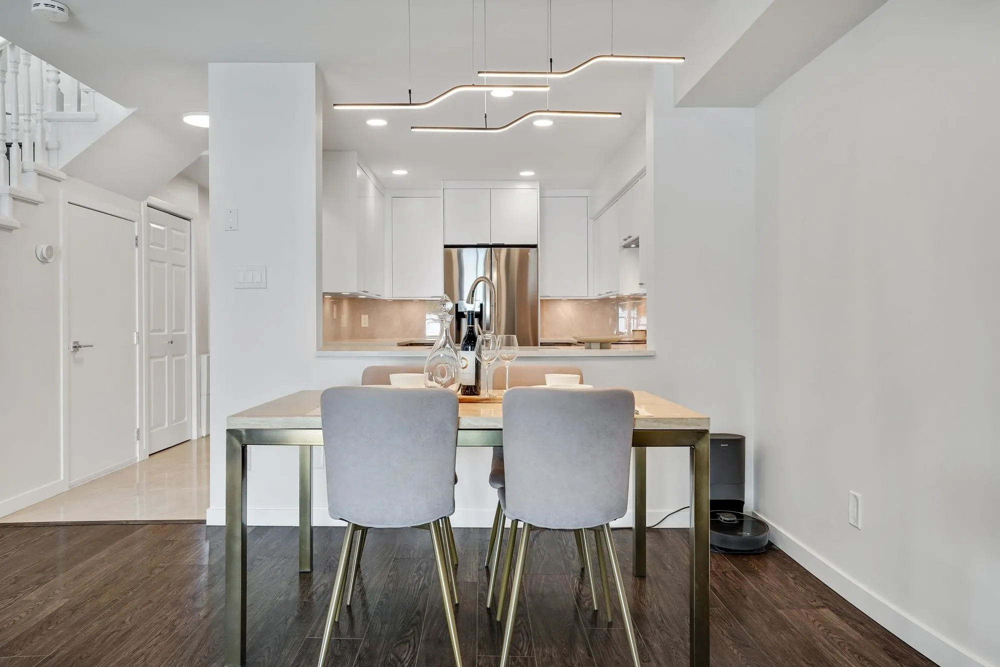 9 7760 Minoru Boulevard