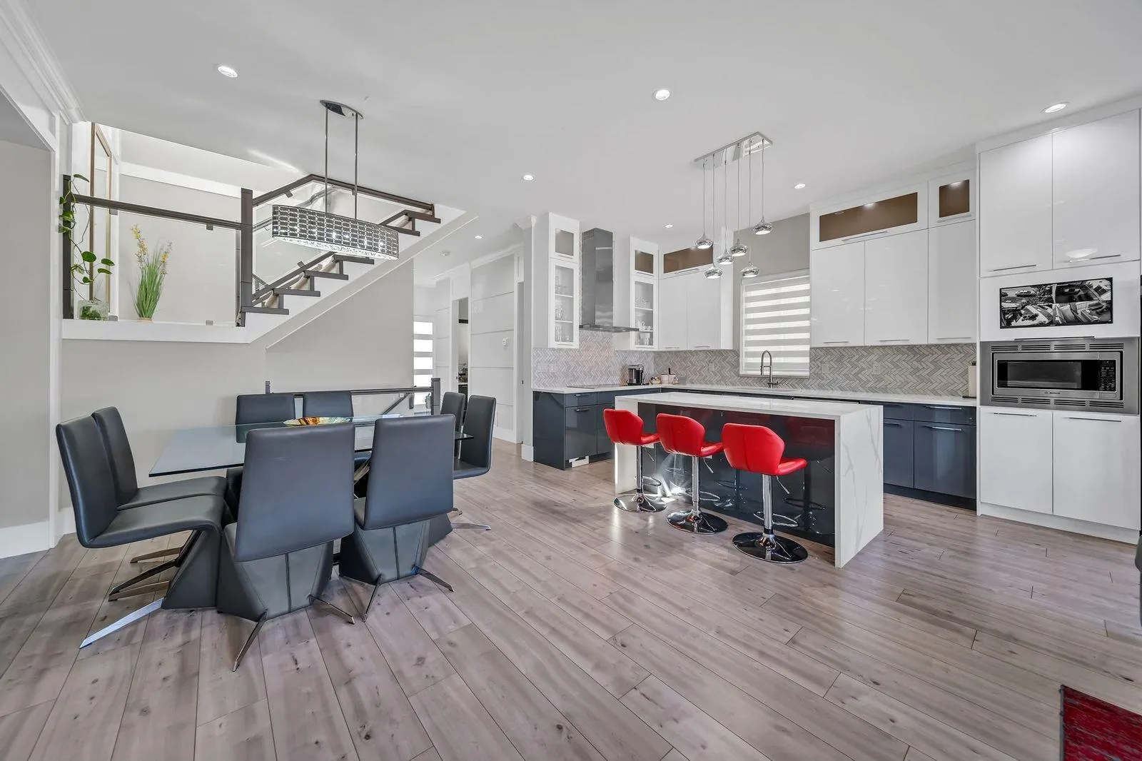 14039 59a Avenue