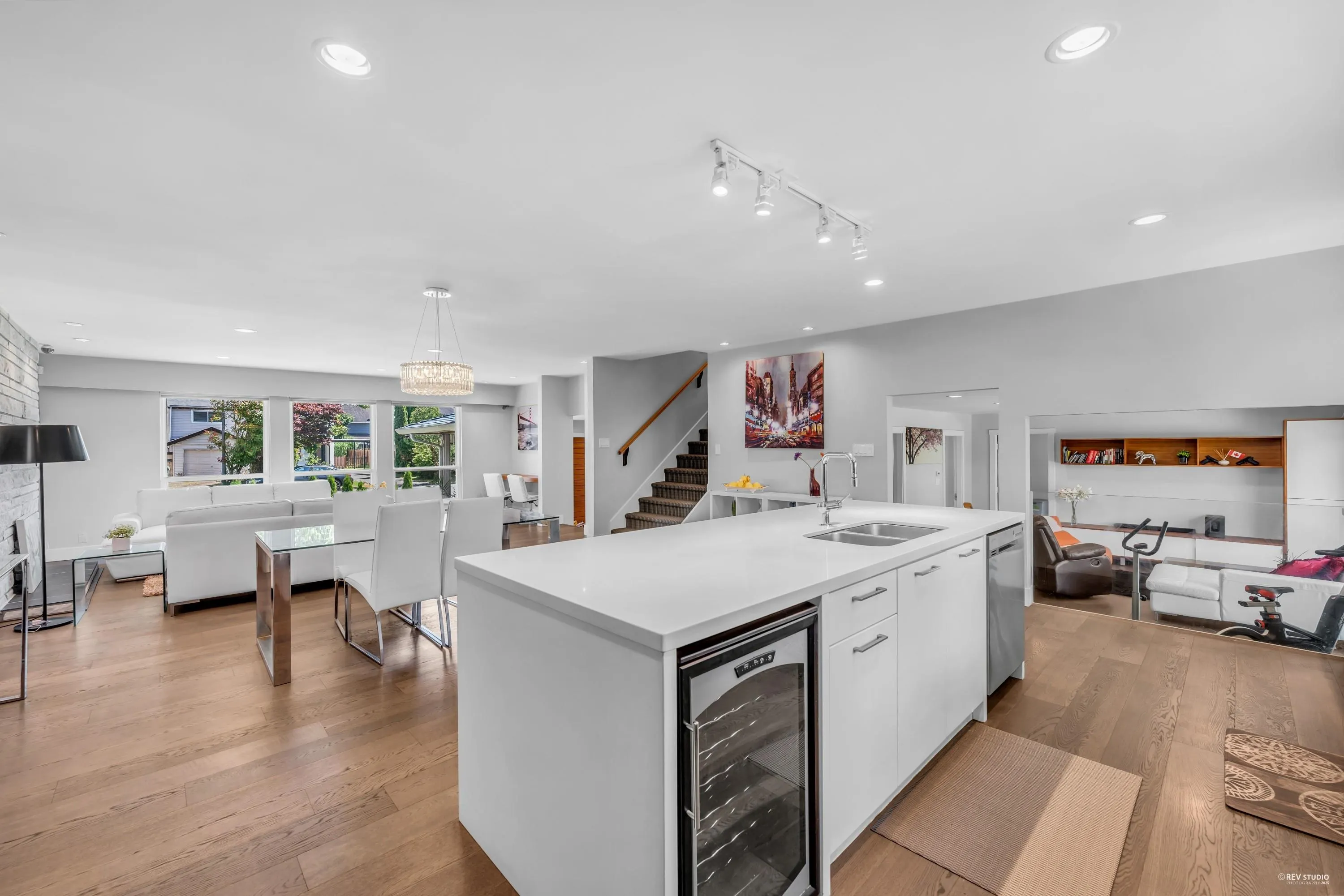 7651 Frobisher Drive
