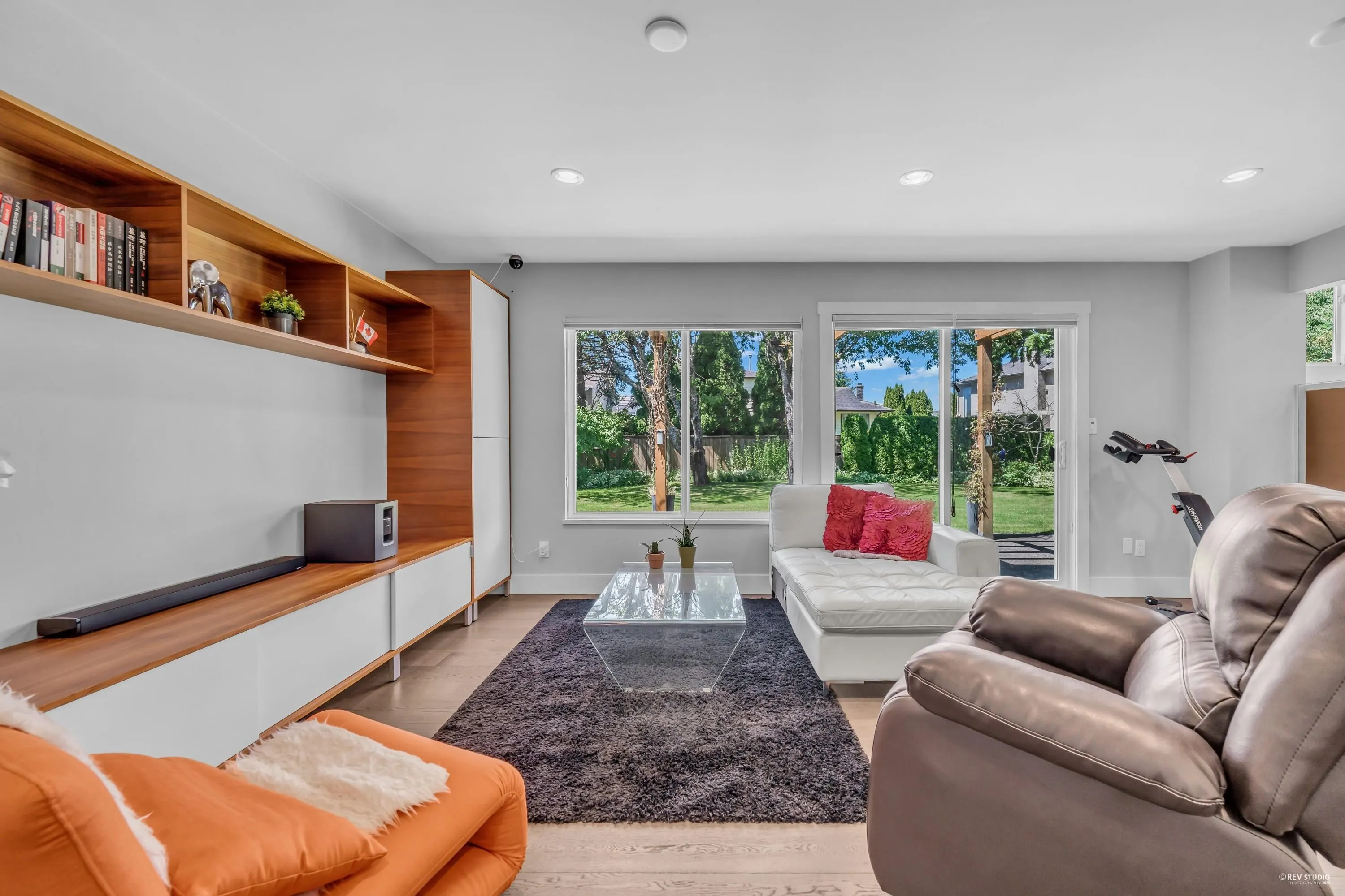 7651 Frobisher Drive