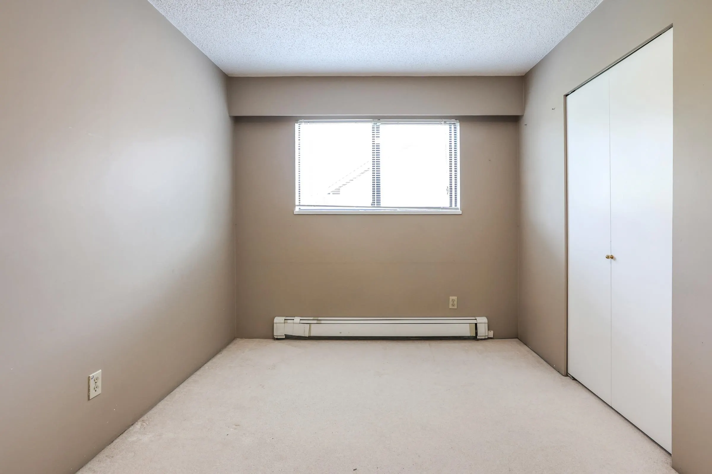 9811 Gilbert Crescent