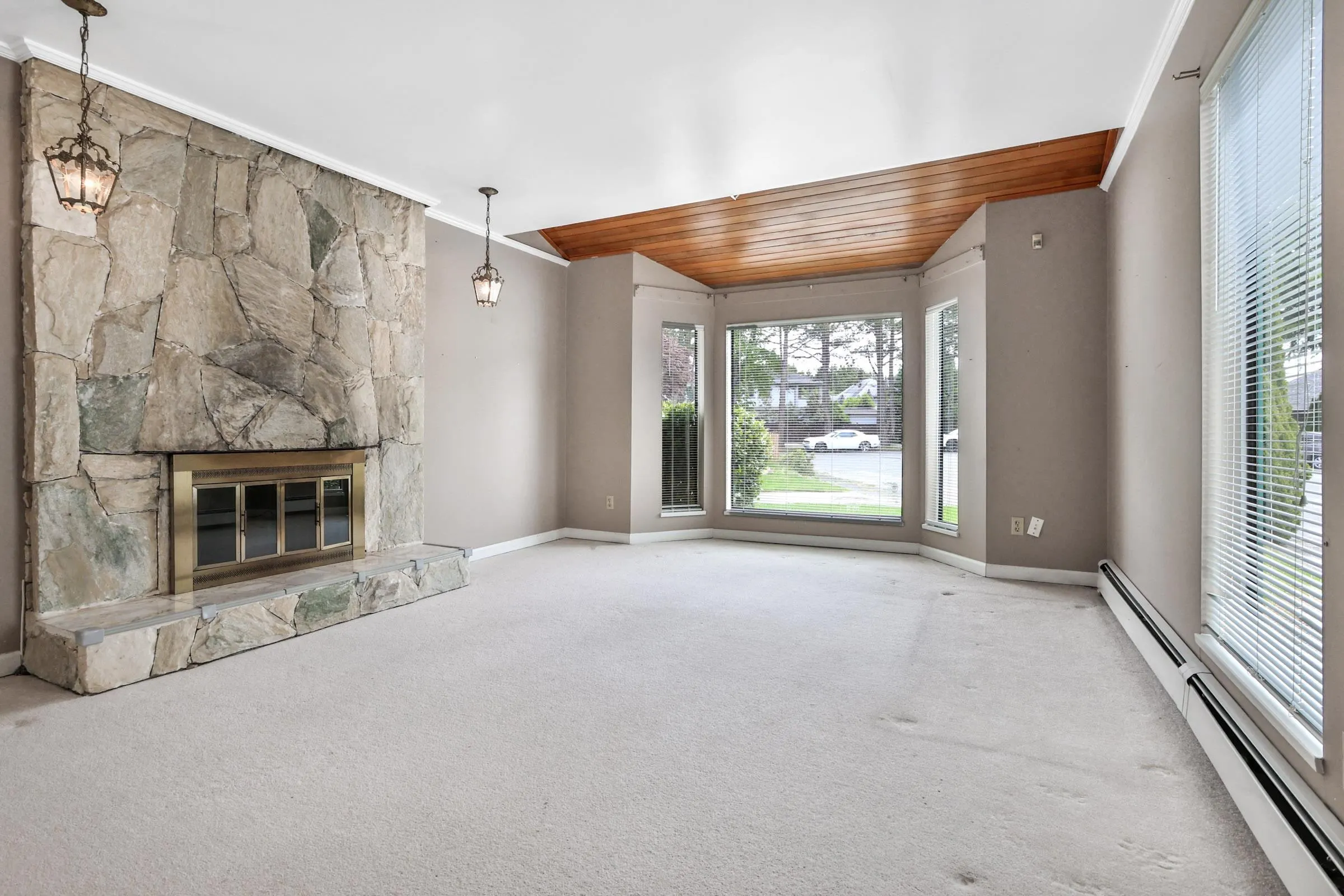 9811 Gilbert Crescent