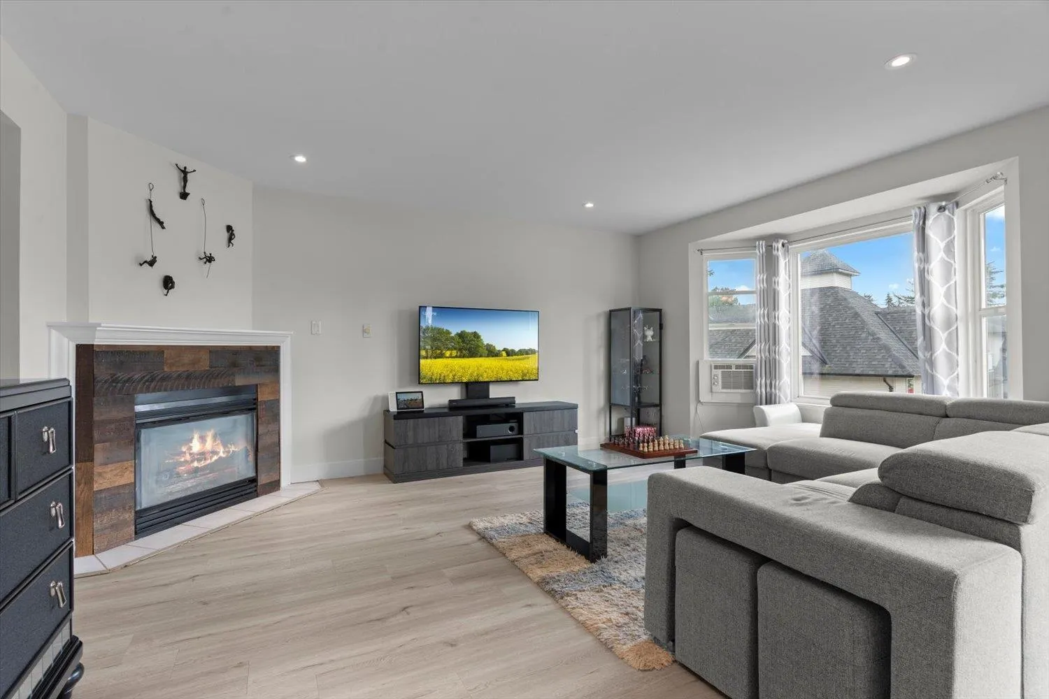 53 34332 Maclure Road
