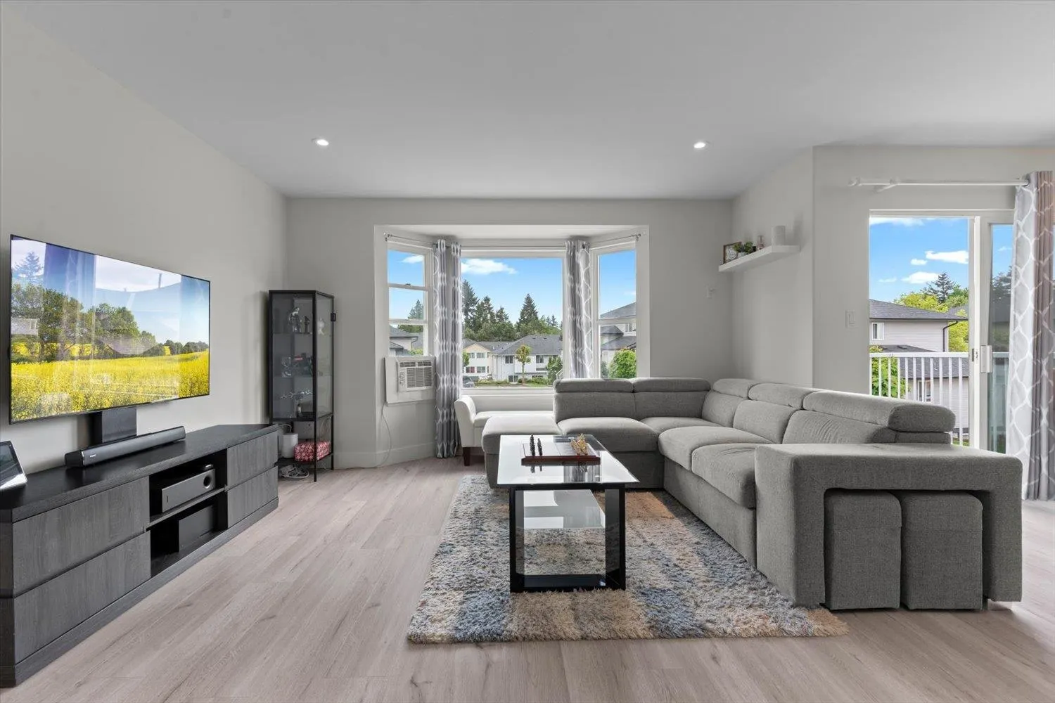 53 34332 Maclure Road