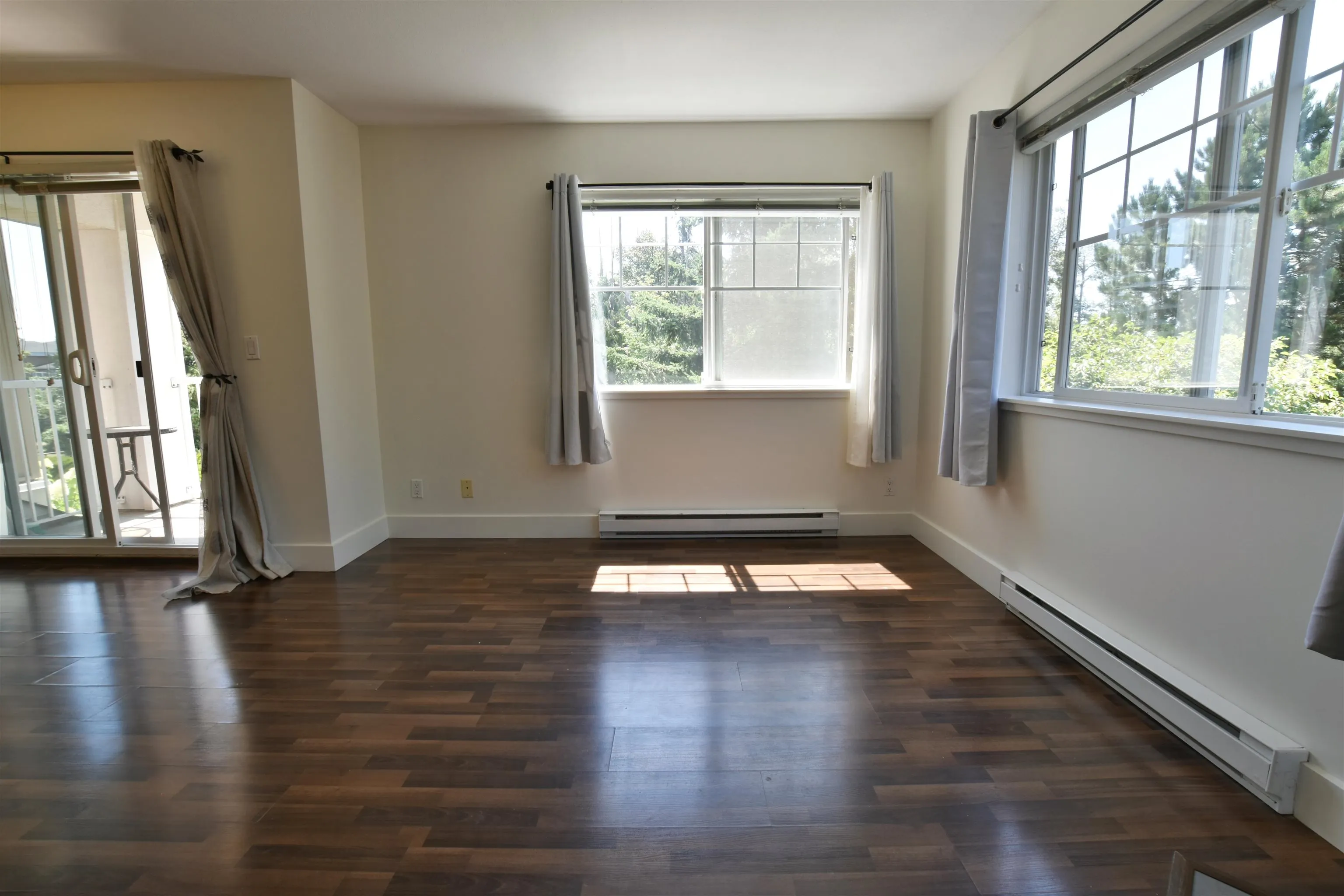 211 19388 65 Avenue