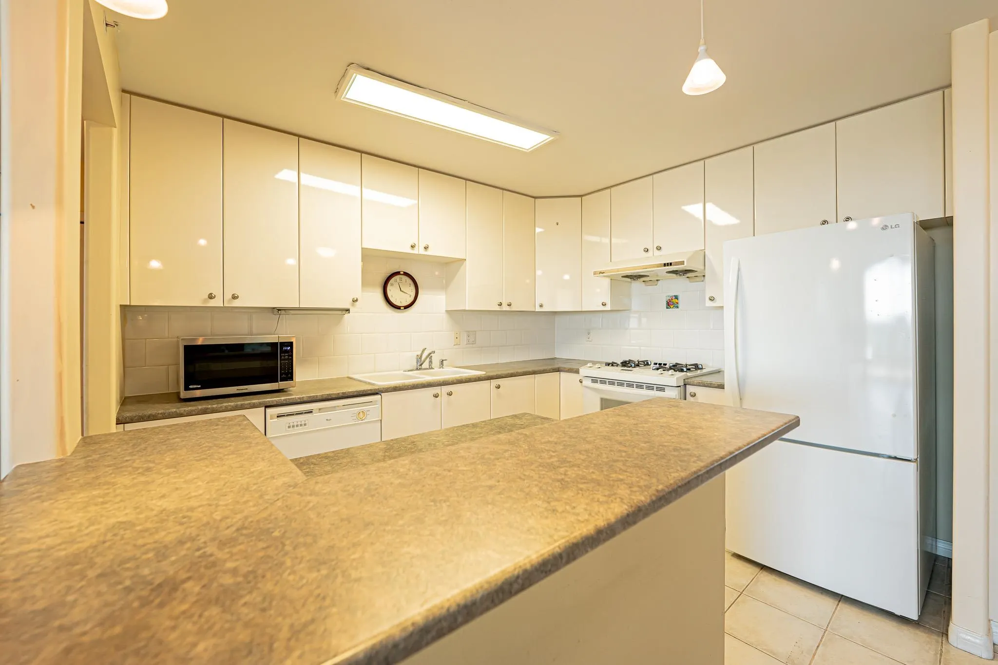 1505 7080 St. Albans Road